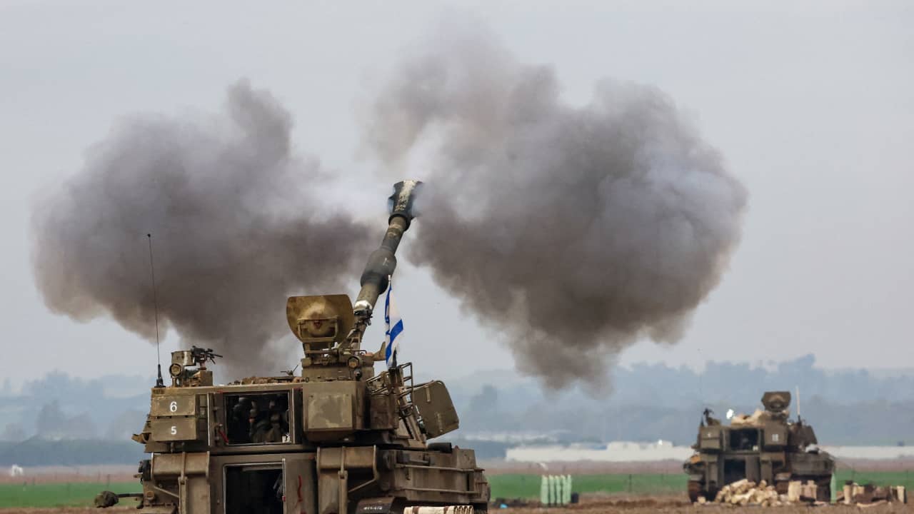 الجيش الإسرائيلي يضرب أهدافًا عسكرية سورية في مرتفعات الجولان