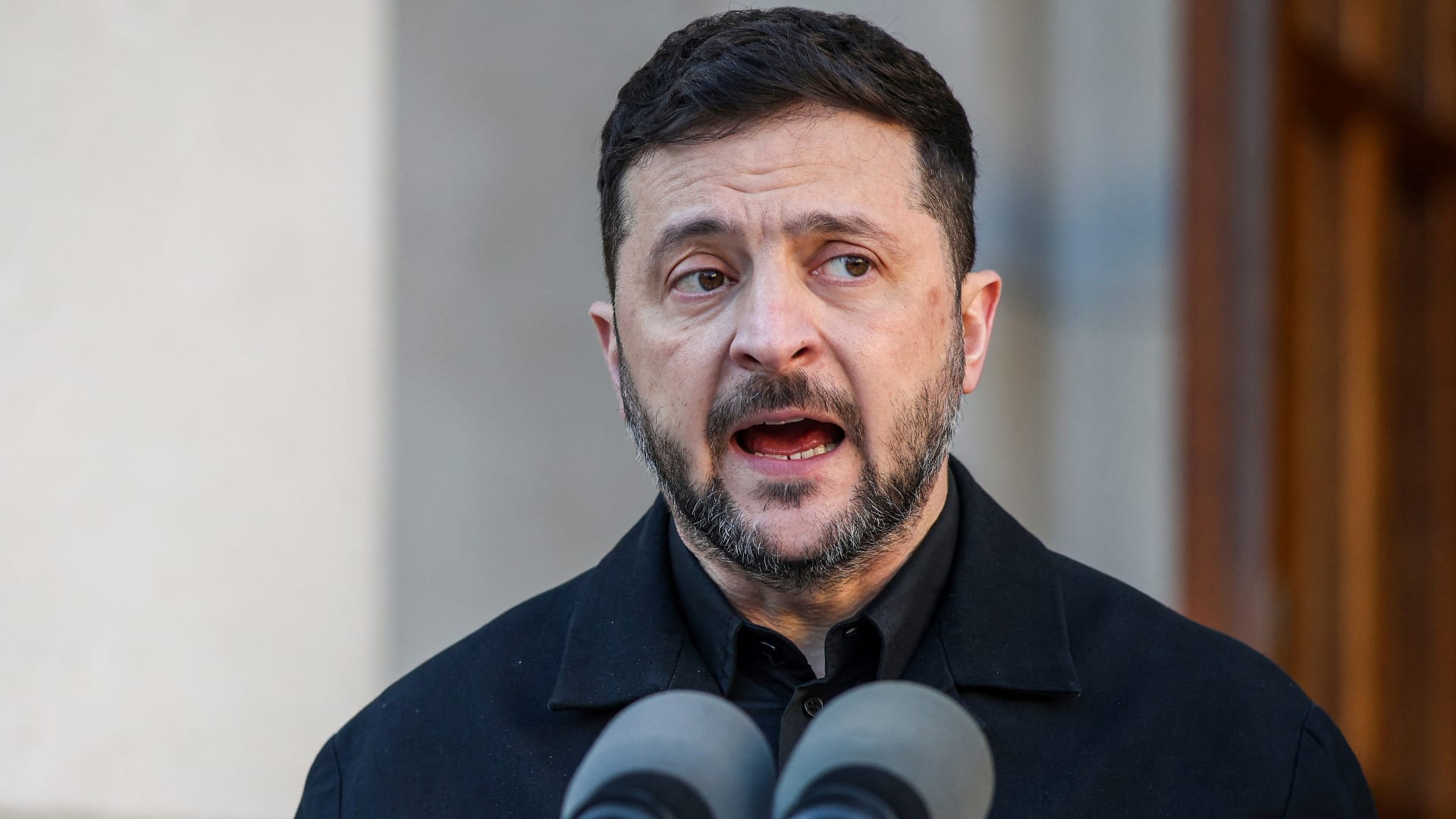 زيلينسكي يكشف تفاصيل مكالمته مع ويتكوف وكوشنر