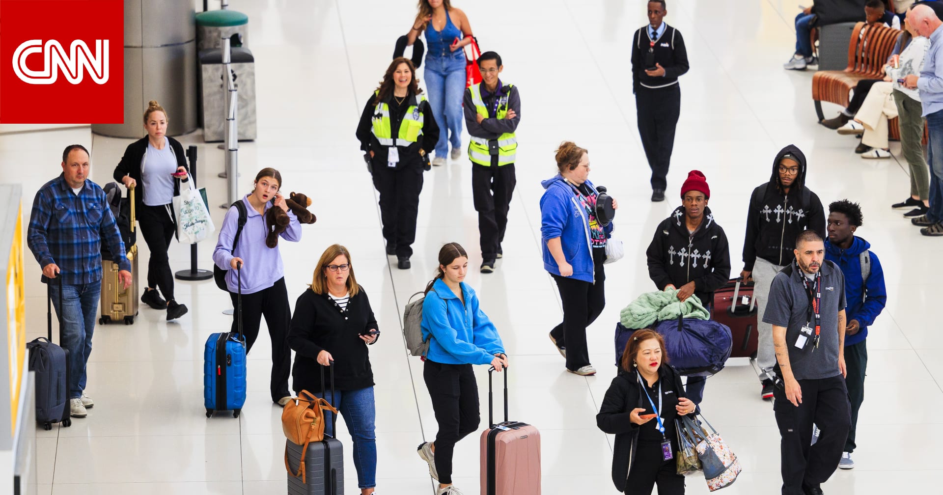 إلغاء وتأخر آلاف الرحلات الجوية جراء الإغلاق الحكومي في أمريكا