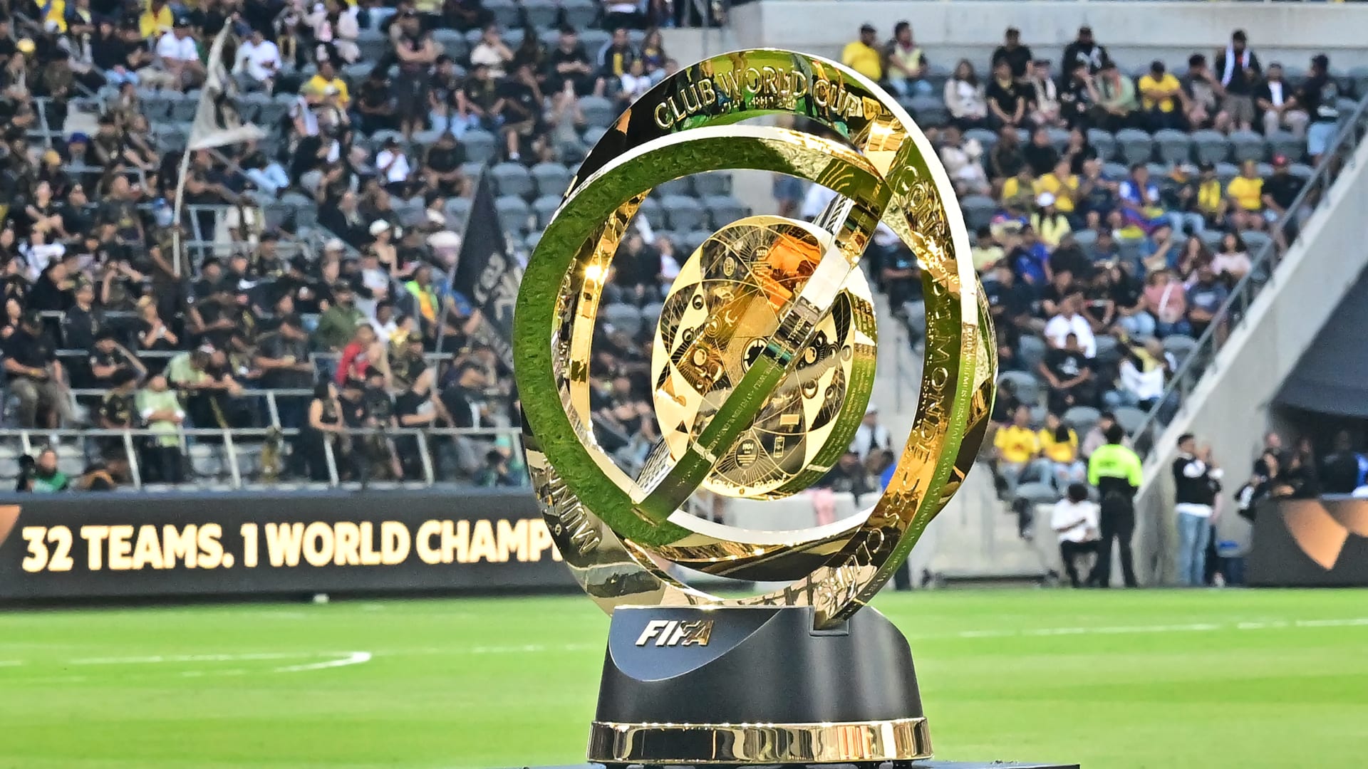 الحضور الجماهيري ولياقة اللاعبين.. إليك أبرز التحديات التي ستواجهها كأس العالم للأندية
