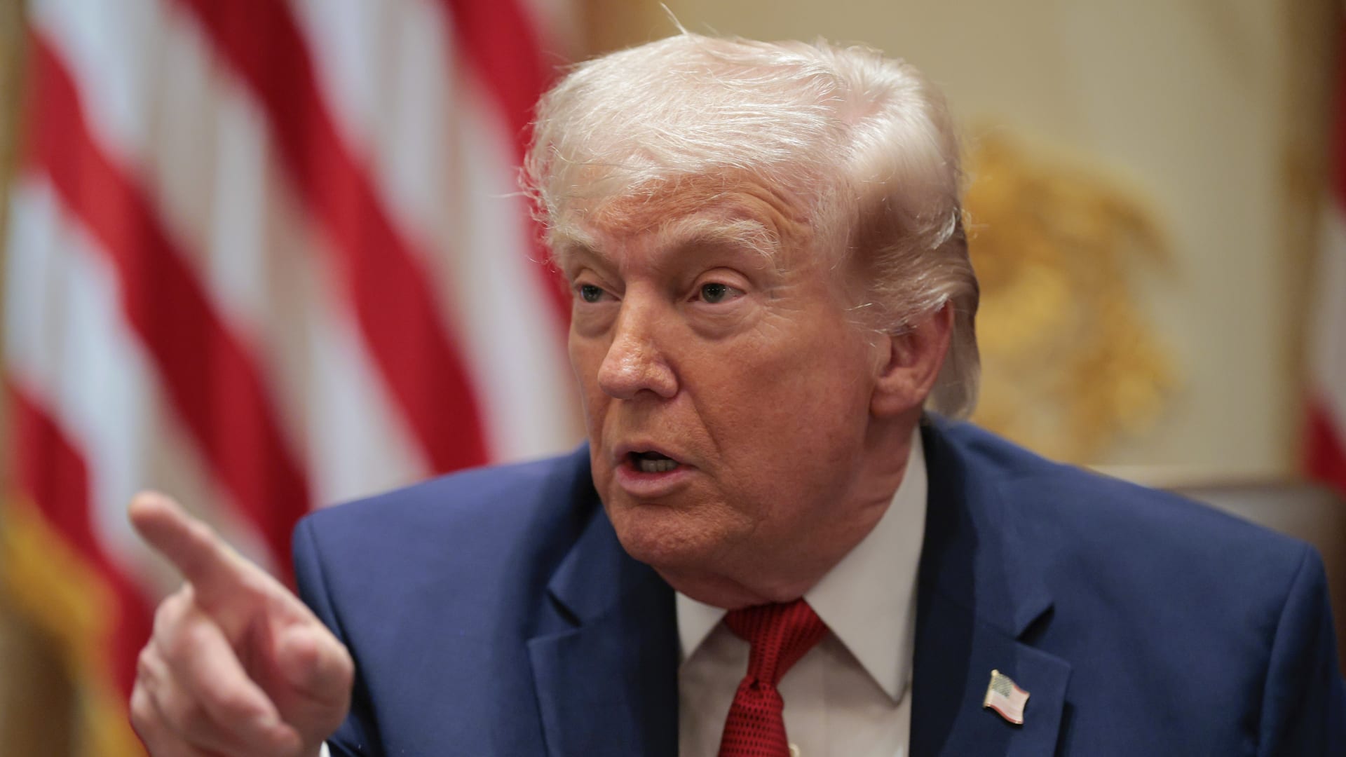 ترامب لقادة أوروبا: "اذهبوا للسيطرة على مضيق هرمز واحصلوا على نفطكم بأنفسكم"