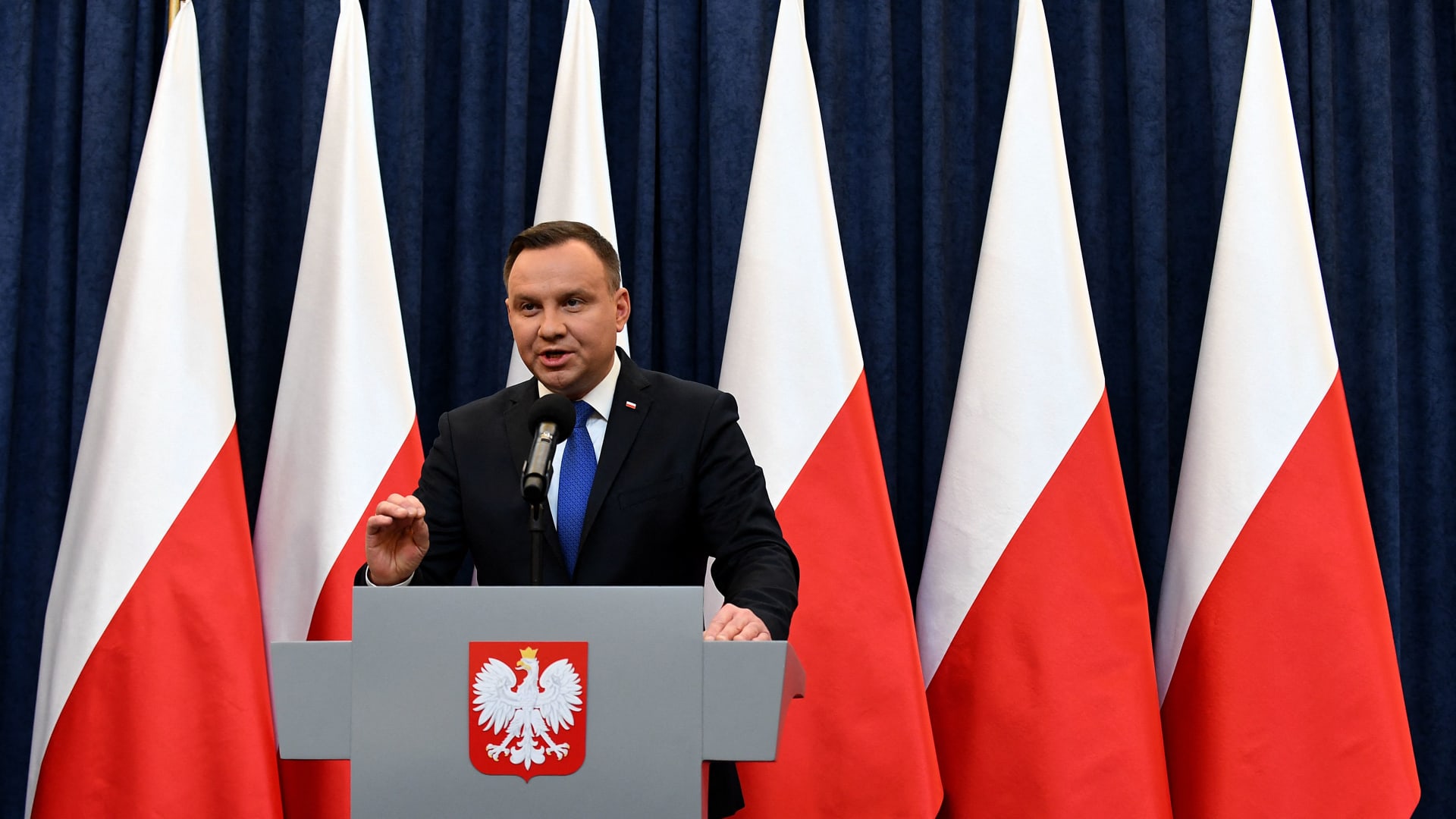 "تصعيد درامي".. تقارير عن سقوط قذائف في بولندا قرب حدود أوكرانيا ومقتل شخصين
