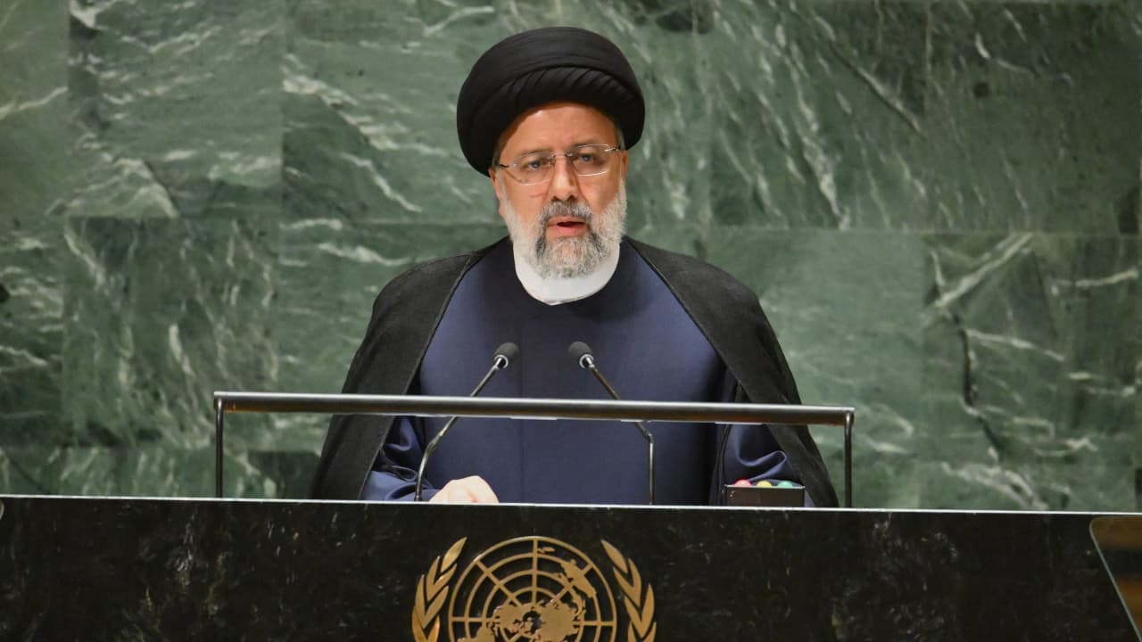 رئيس إيران: أمريكا "تؤجج نيران العنف" في أوكرانيا.. والعقوبات لم تحقق أهدافها