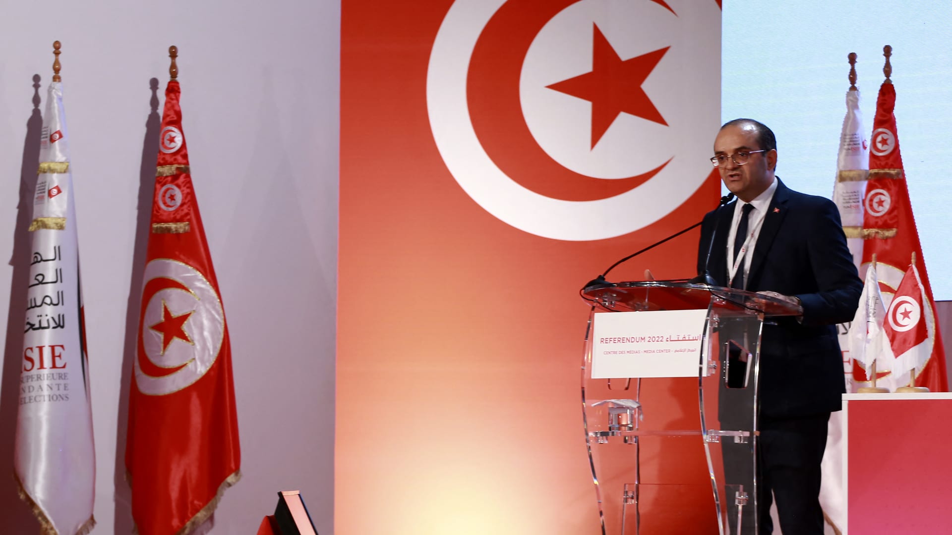 رئيس الهيئة العليا للانتخابات في تونس، فاروق بوعسكر