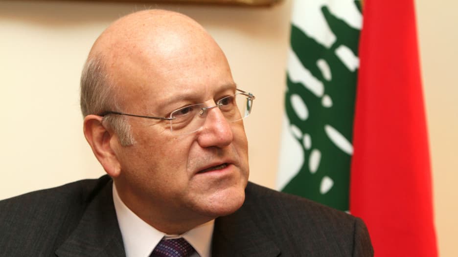 دخل السياسة من عالم الأعمال.. من هو رئيس الحكومة المكلف في لبنان نجيب ميقاتي؟