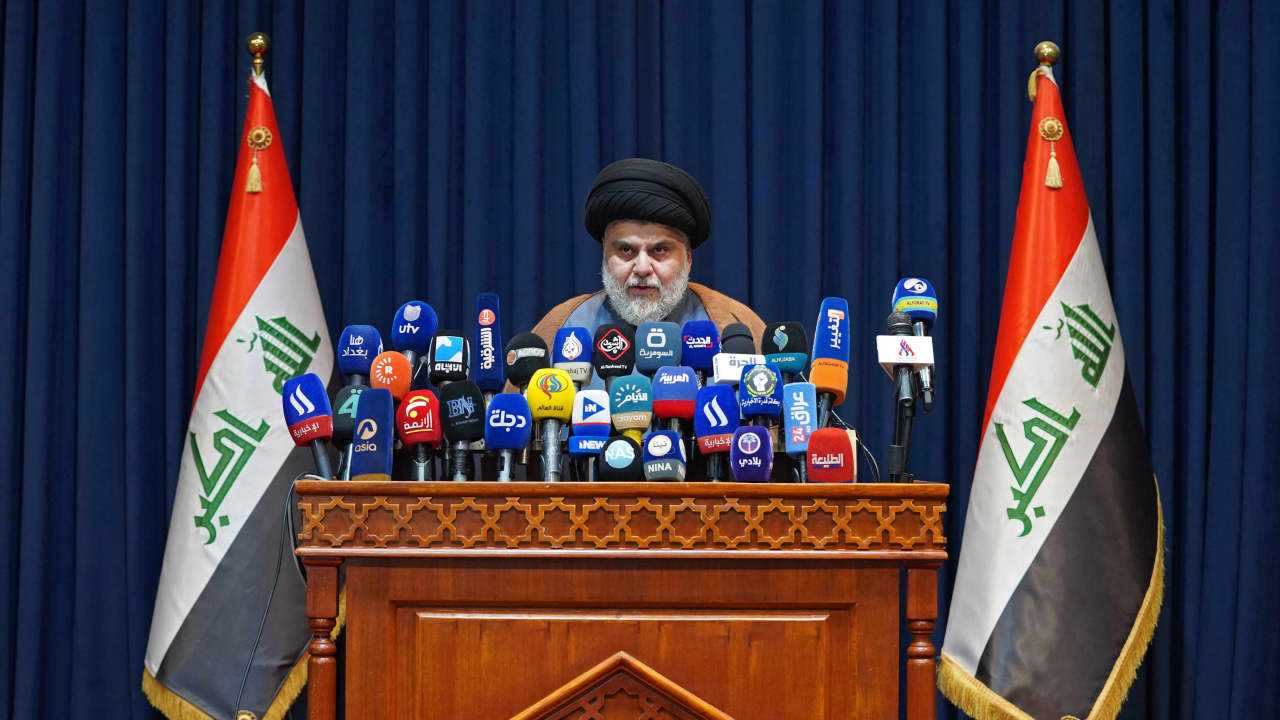 زعيم التيار الصدري الشيعي في العراق، مقتدي الصدر