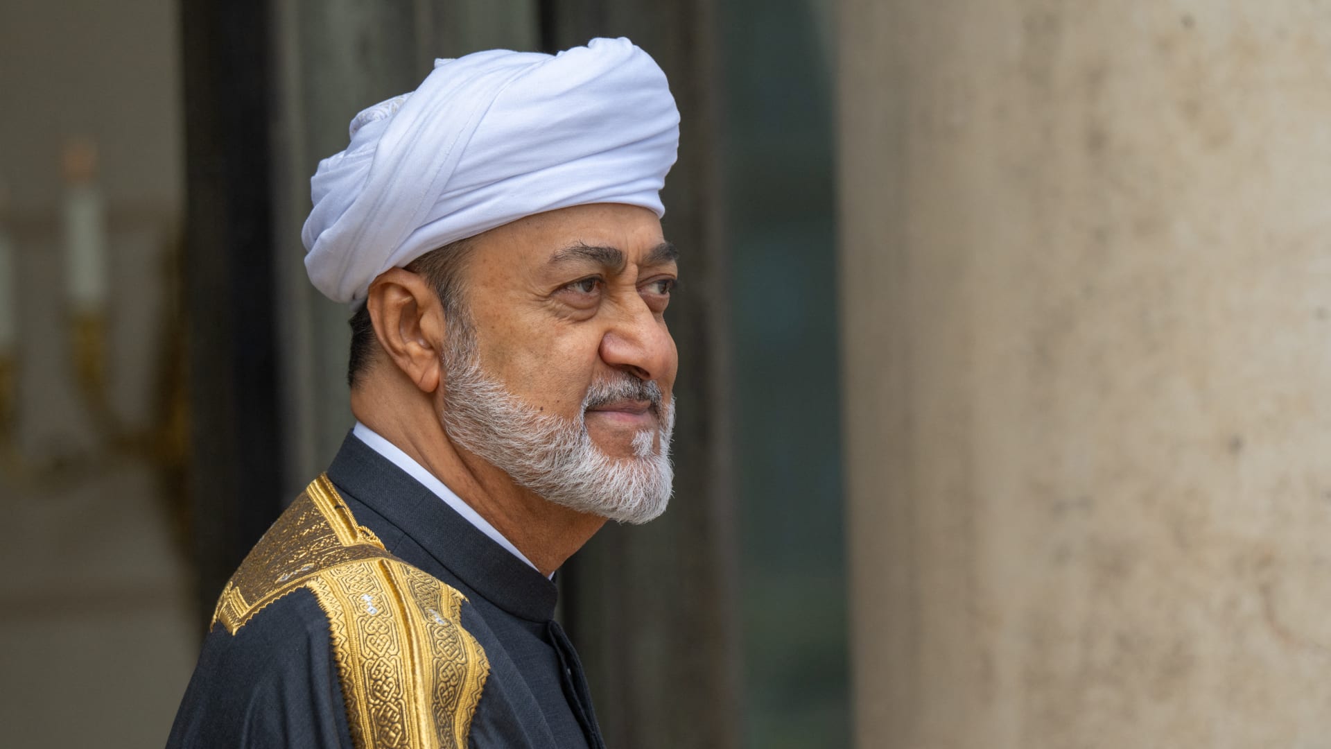 سلطان عُمان يصدر 10 مراسيم منها تعيينات وتنقلات دبلوماسية إليكم ما هي