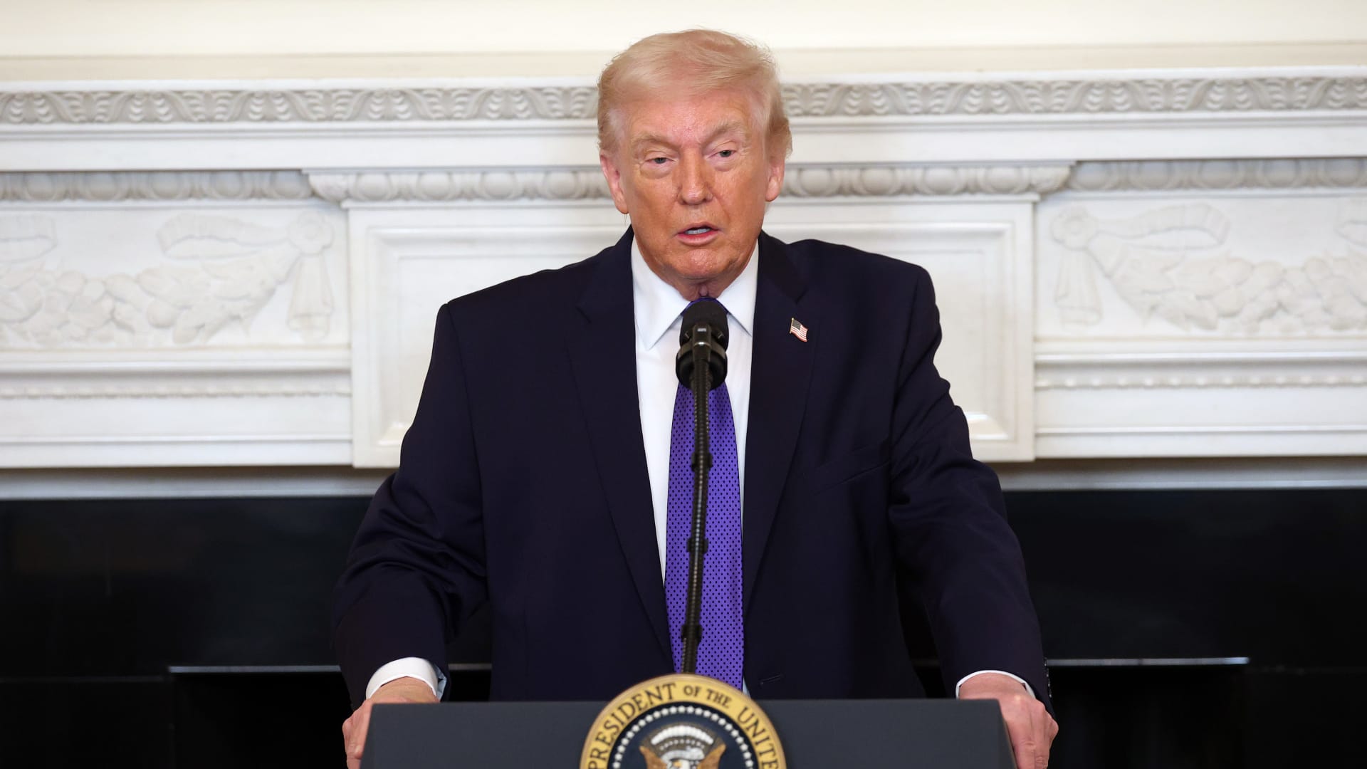 المحكمة العليا تصدر حكمها بشأن رسوم ترامب الجمركية الشاملة