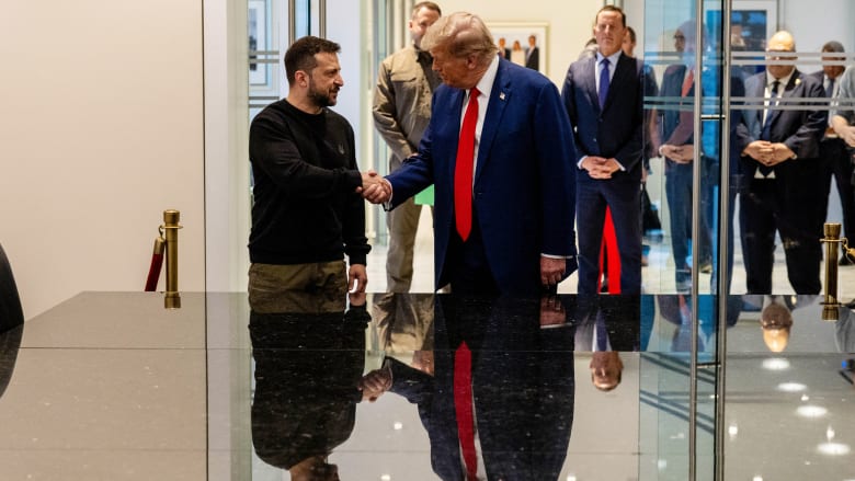 "المعادن النادرة مقابل المساعدات العسكرية".. ترامب يكشف ملامح صفقة يريد إبرامها مع أوكرانيا