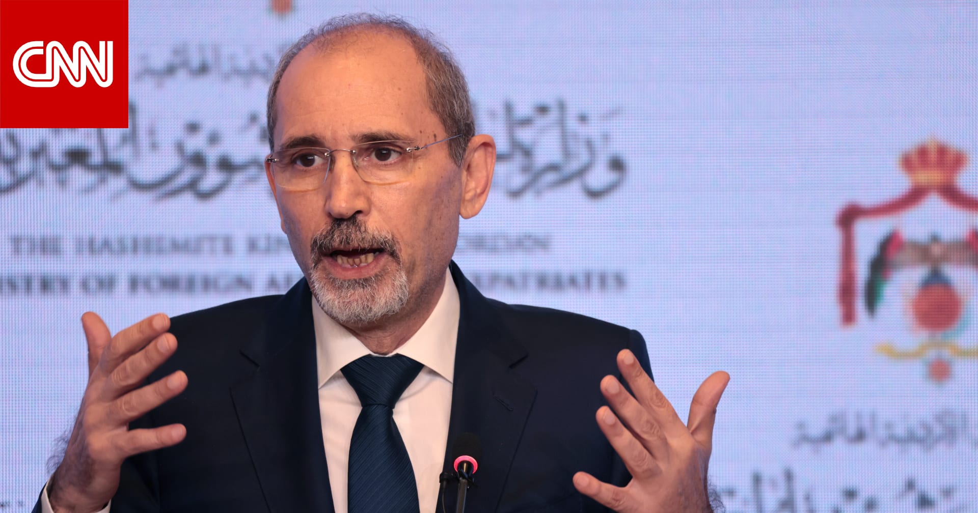 وزير الخارجية الأردني يدين السياسات الإسرائيلية ضد الفلسطينيين: "جرائم حرب"