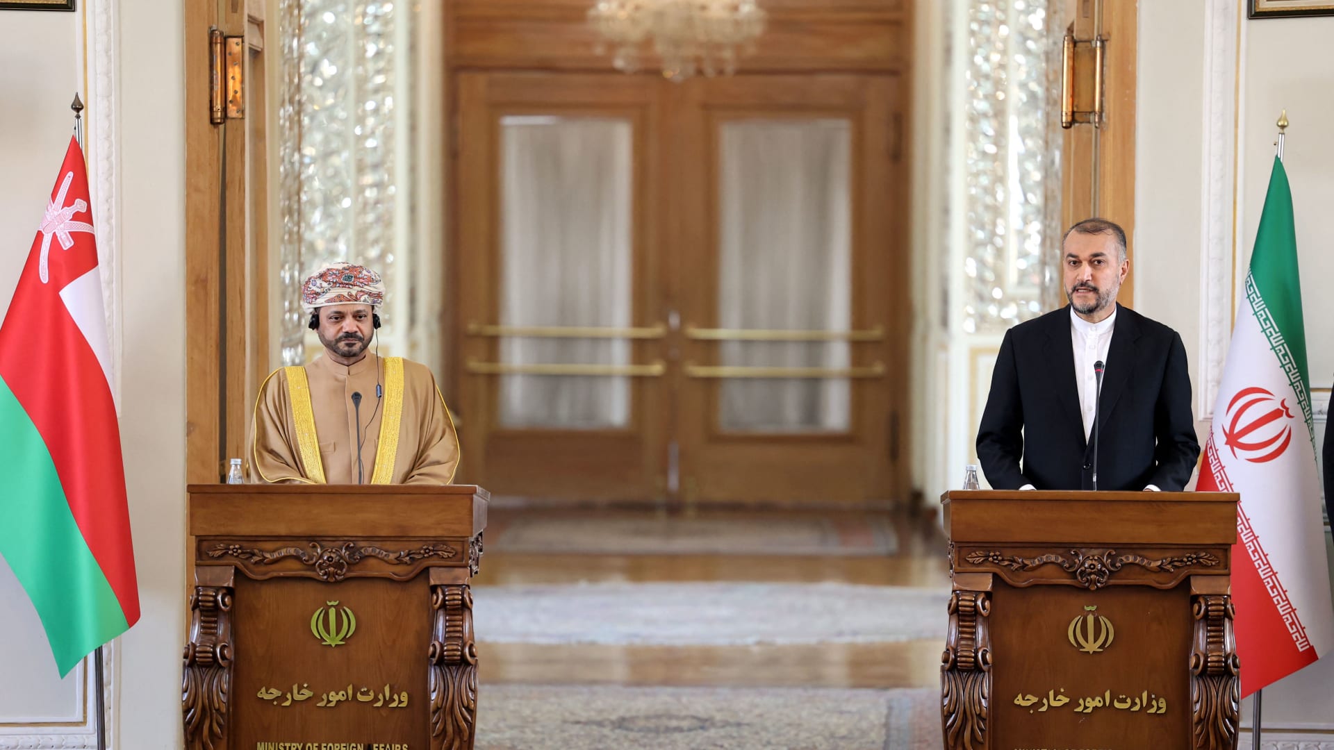 إيران تتوعد باتخاذ "إجراءات انتقامية" ضد قرار الوكالة الدولية للطاقة الذرية
