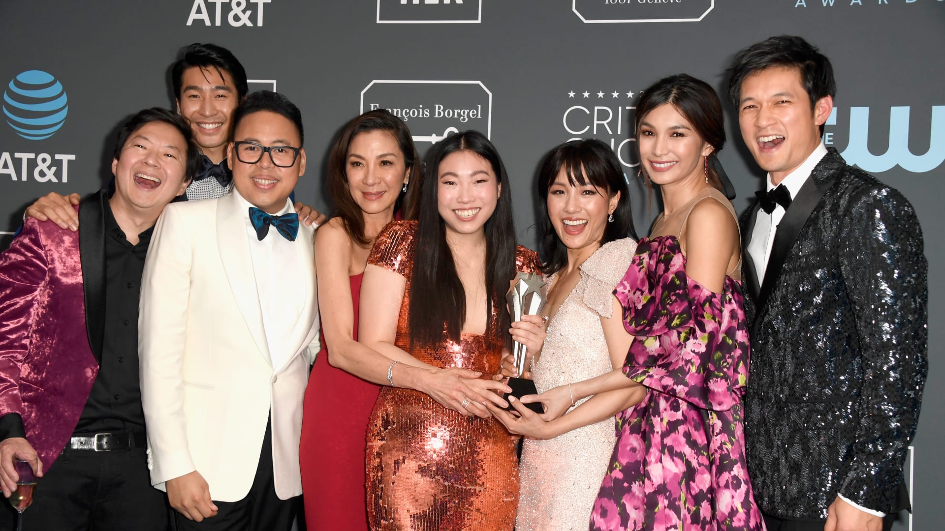 فيلم "Crazy Rich Asians" يتحول لمسلسل بمشاركة نجومه الأصليين