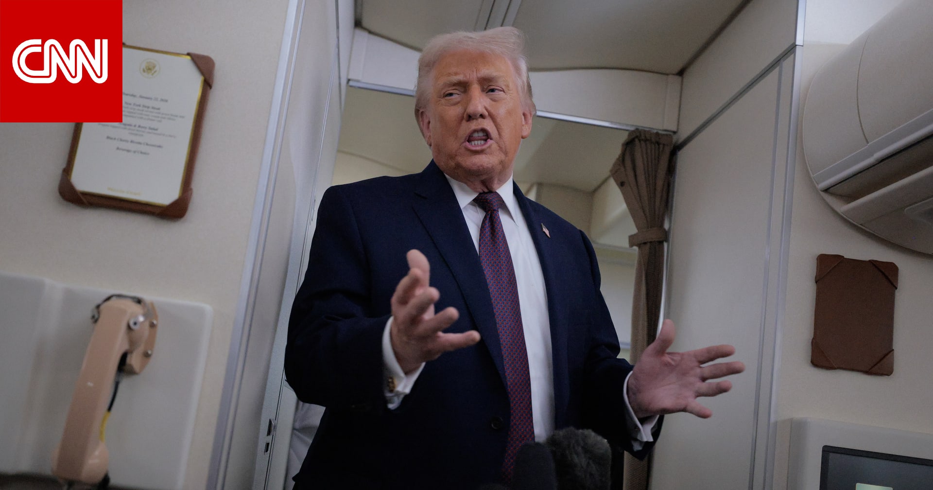 "يسير مع بطريق".. البيت الأبيض ينشر صورة معدلة لترامب في غرينلاند ويعلق عليها