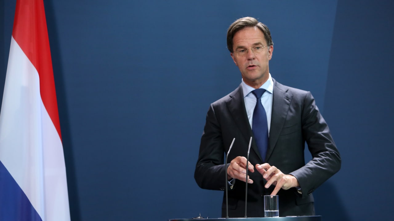 الحكومة الهولندية تنهار بسبب سياسة الهجرة