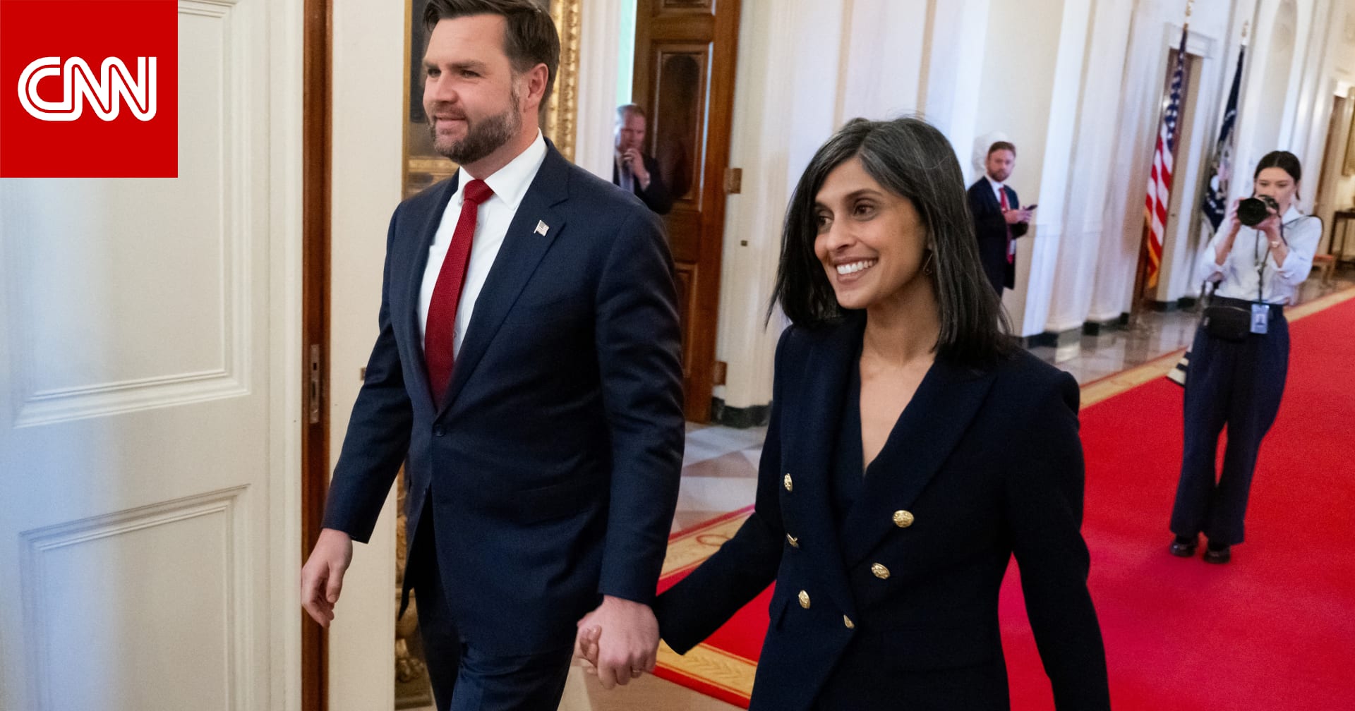 "بعدما ظهرت بدون خاتم الزواج".. نائب ترامب يعلق على التكهنات حول علاقته بزوجته