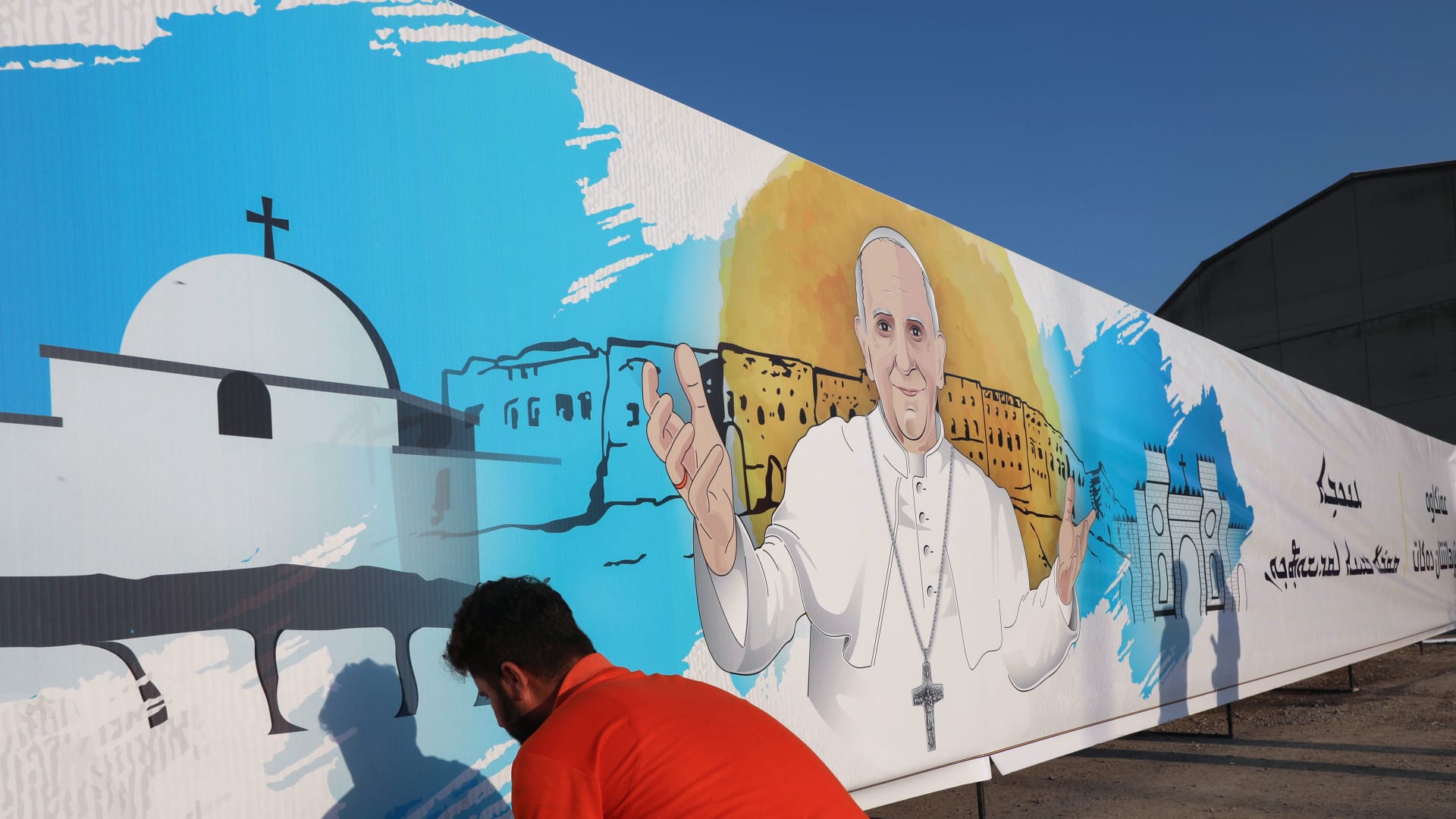 عشية زيارة البابا.. كيف يرى مسيحيون عراقيون مستقبلهم؟