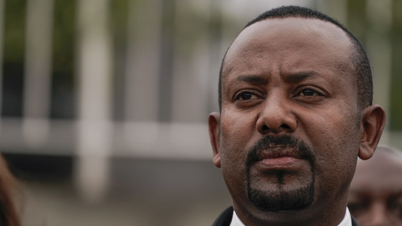 رئيس وزراء إثيوبيا يهنئ شبعه بالملء الثاني لخزان سد النهضة