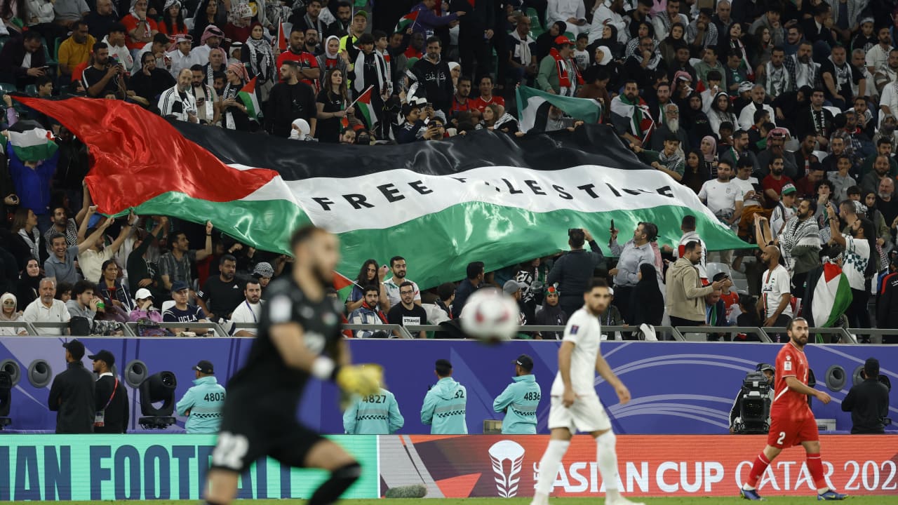الاتحاد الفلسطيني: وفاة حكم كرة قدم وأفراد أسرته بسبب قصف إسرائيلي