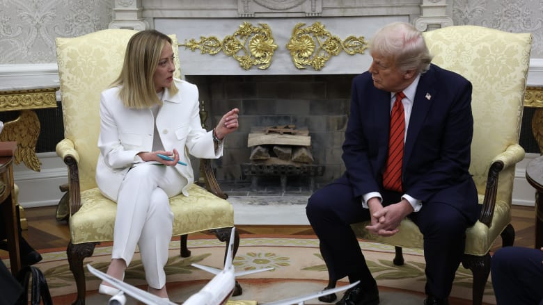 بعد منعها طائرة أمريكية من استخدام قاعدة إيطالية.. جورجيا ميلوني تُصعّد من معارضتها لترامب