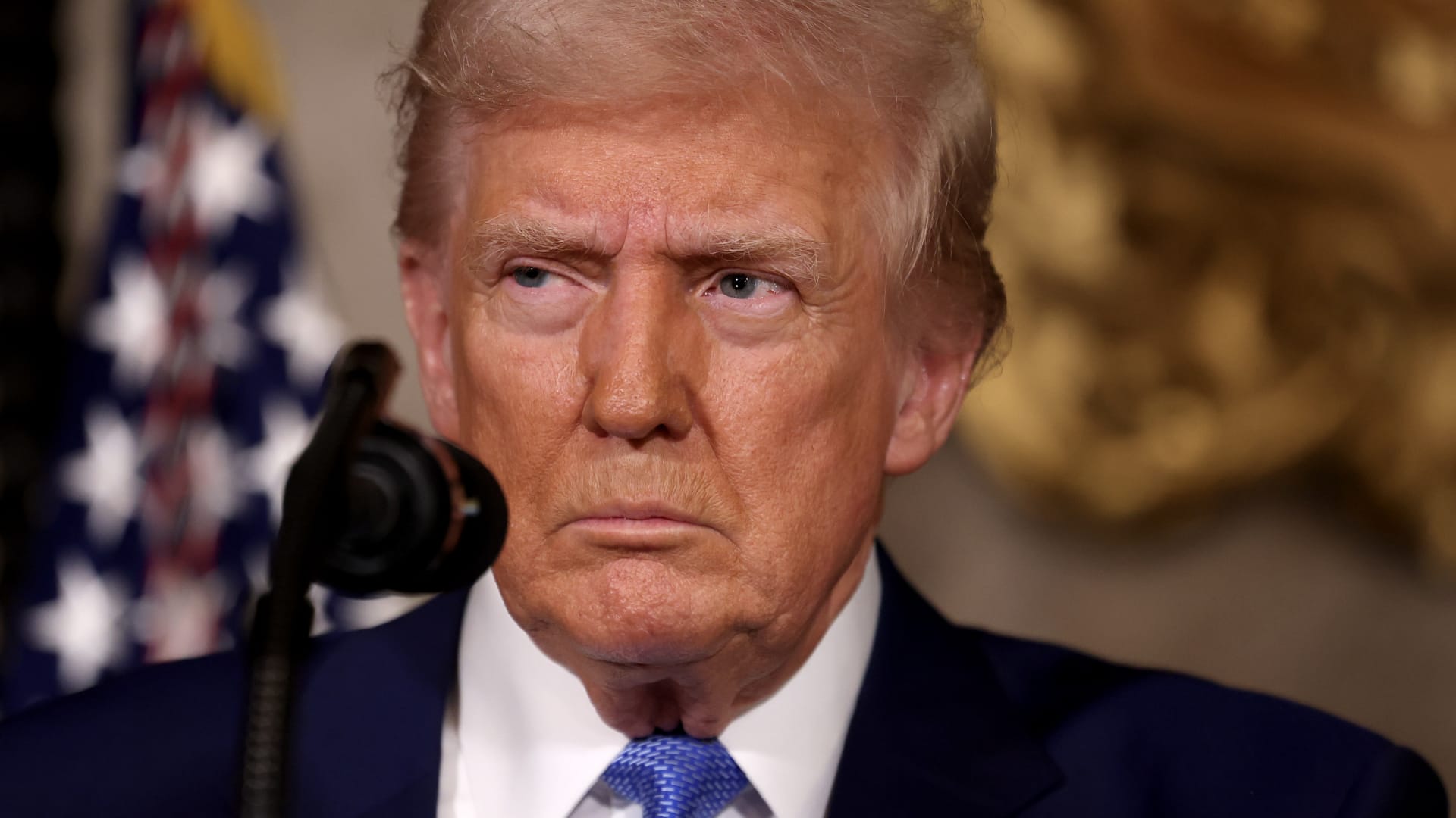 "83 مليون دولار".. محكمة تؤيد حكما بتغريم ترامب في قضية "التشهير" بكاتبة اتهمته بـ"الاعتداء الجنسي"