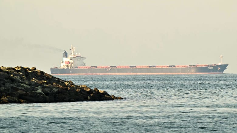 مسؤول إيراني لـCNN: سنعطي أولوية عبور مضيق هرمز للسفن التي تدفع الرسوم