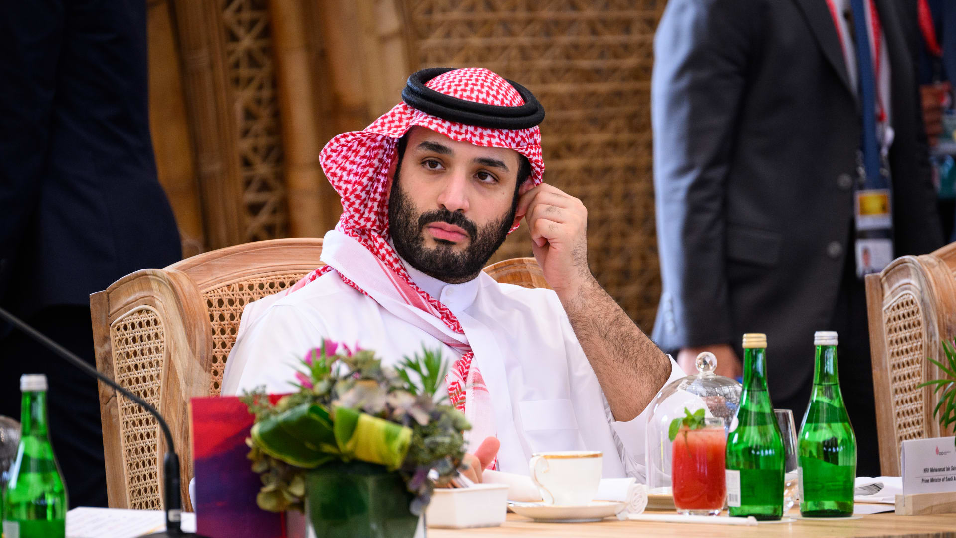 تعليق مدير مكتب محمد بن سلمان على فوز الأهلي باللقب الآسيوي يثير تفاعلاً