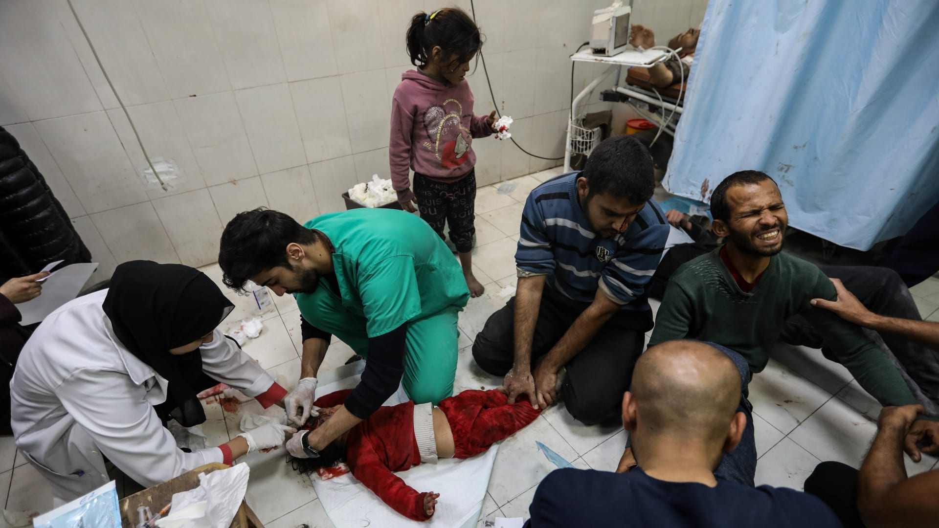 الصحة التي تديرها حماس في غزة: وفاة 3 مرضى بعد انقطاع الكهرباء عن مجمع ناصر الطبي