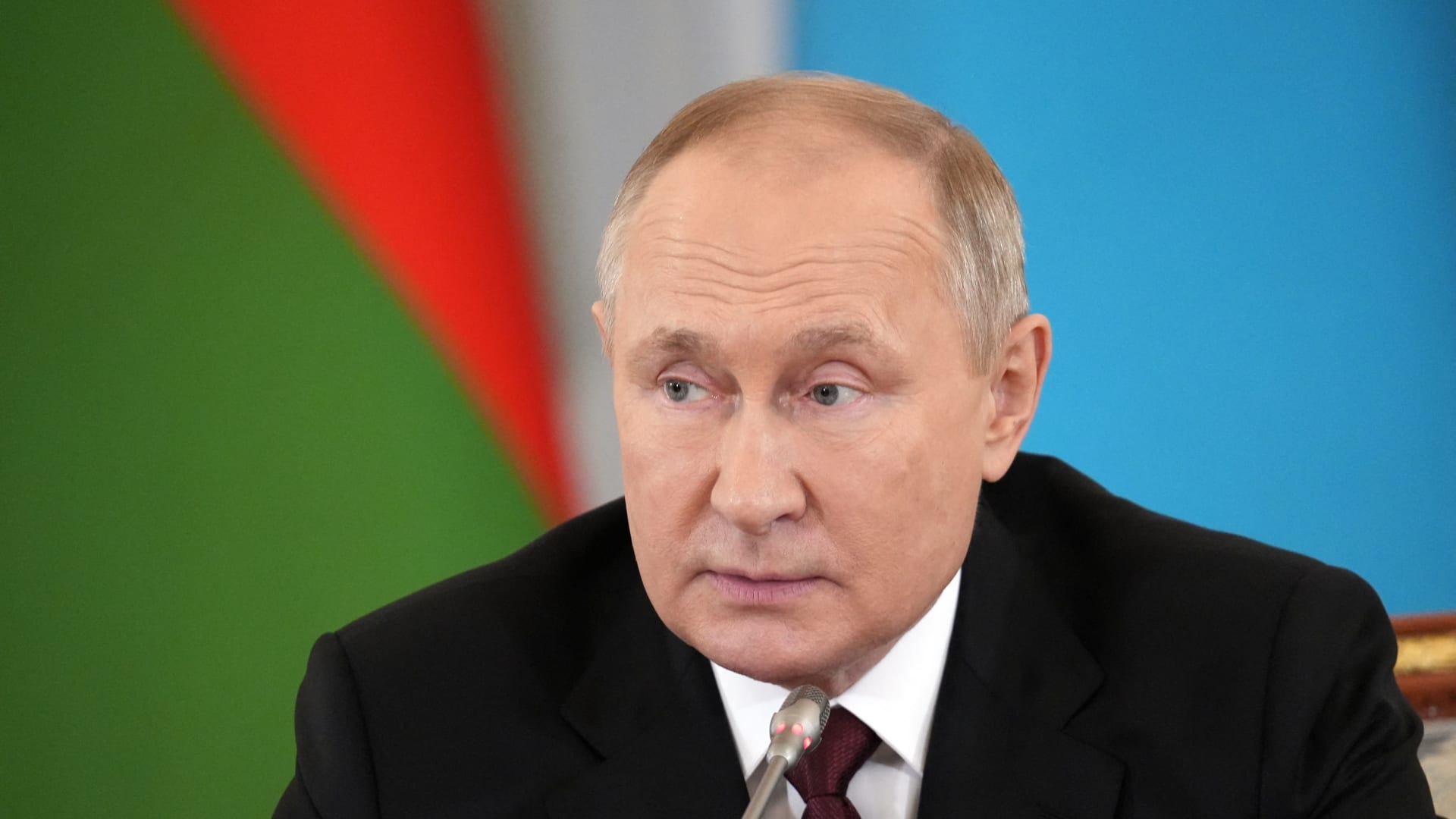 زعماء مجموعة السبع يتعهدون بمحاسبة بوتين عن الهجمات الأخيرة في أوكرانيا