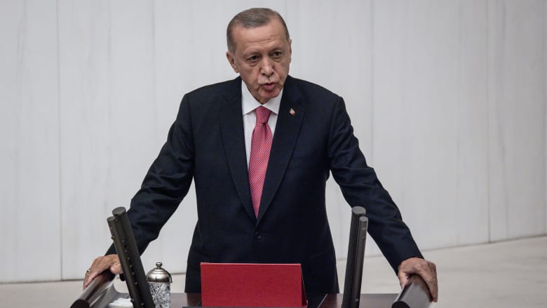 مهاجمة وزير خارجية إسرائيل لأردوغان يثير تفاعلا بعد إعلان تركيا "وقفا تاما للتعاملات التجارية"