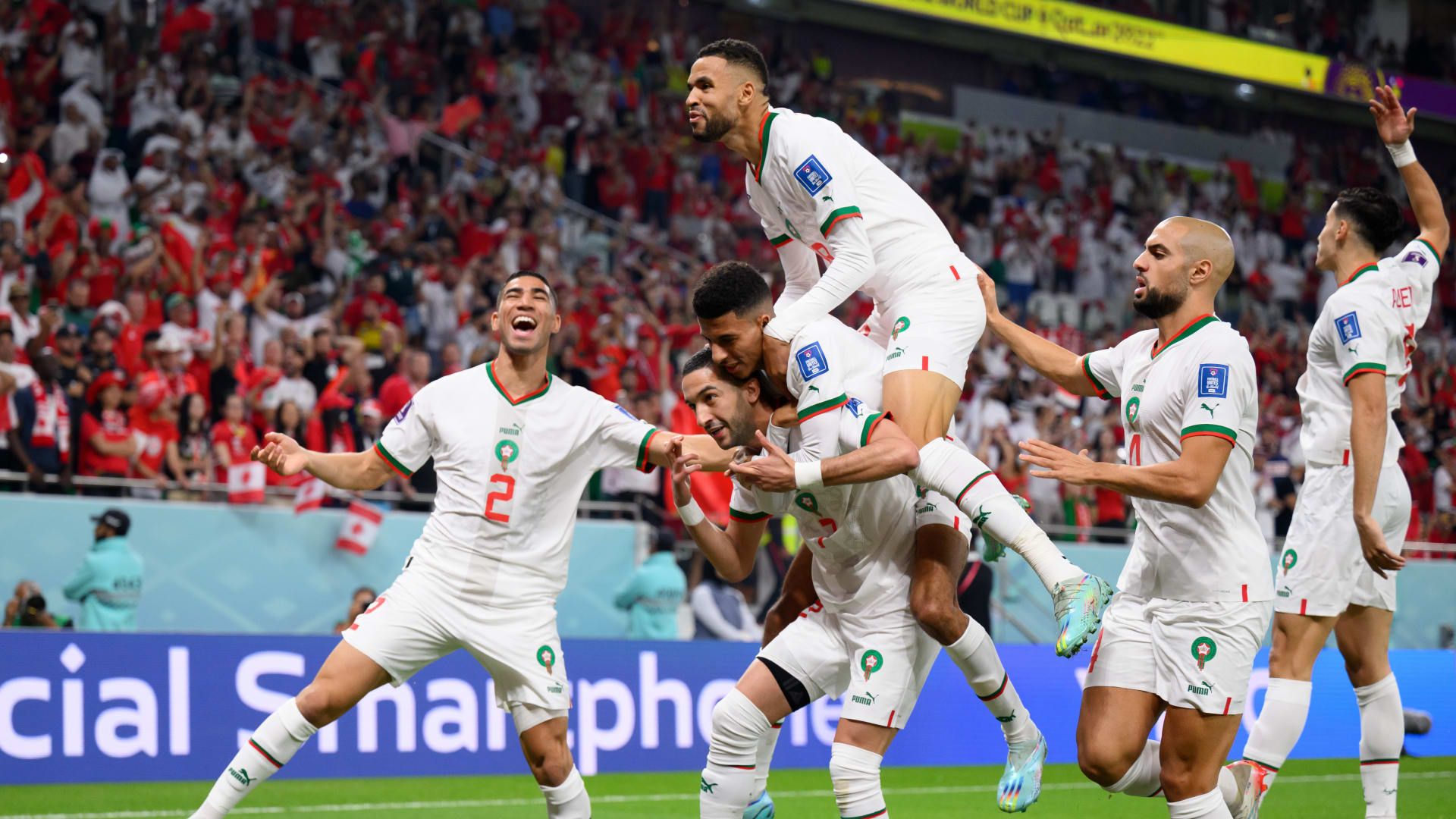 رجال الفخر تفاعل على تأهل المغرب للدور الثاني في كأس العالم منذ 36 عاما Cnn Arabic