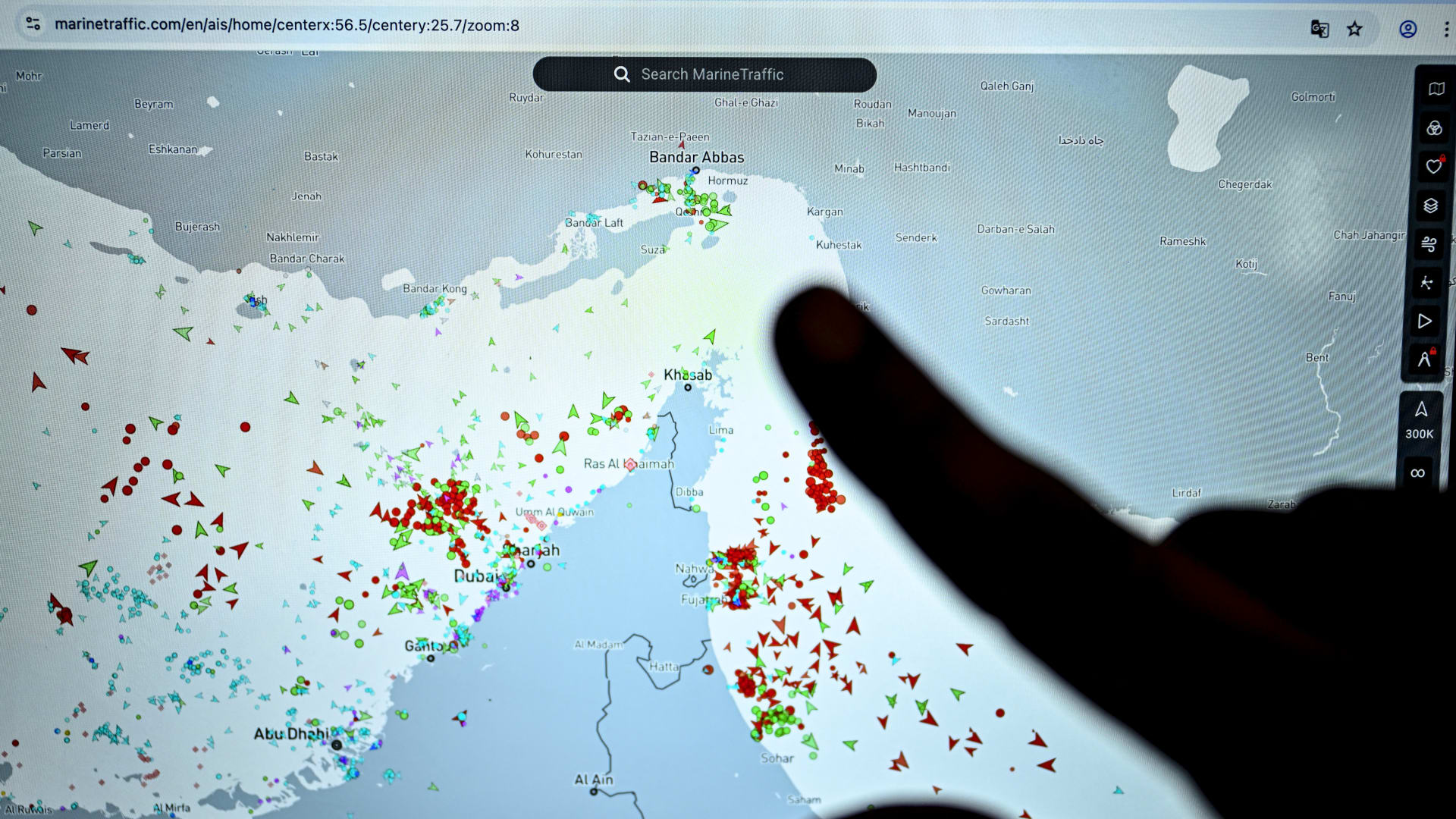 مصدر إيراني لـCNN: سنقيم نظامًا جديدًا لعبور مضيق هرمز.. ماذا يقصد؟