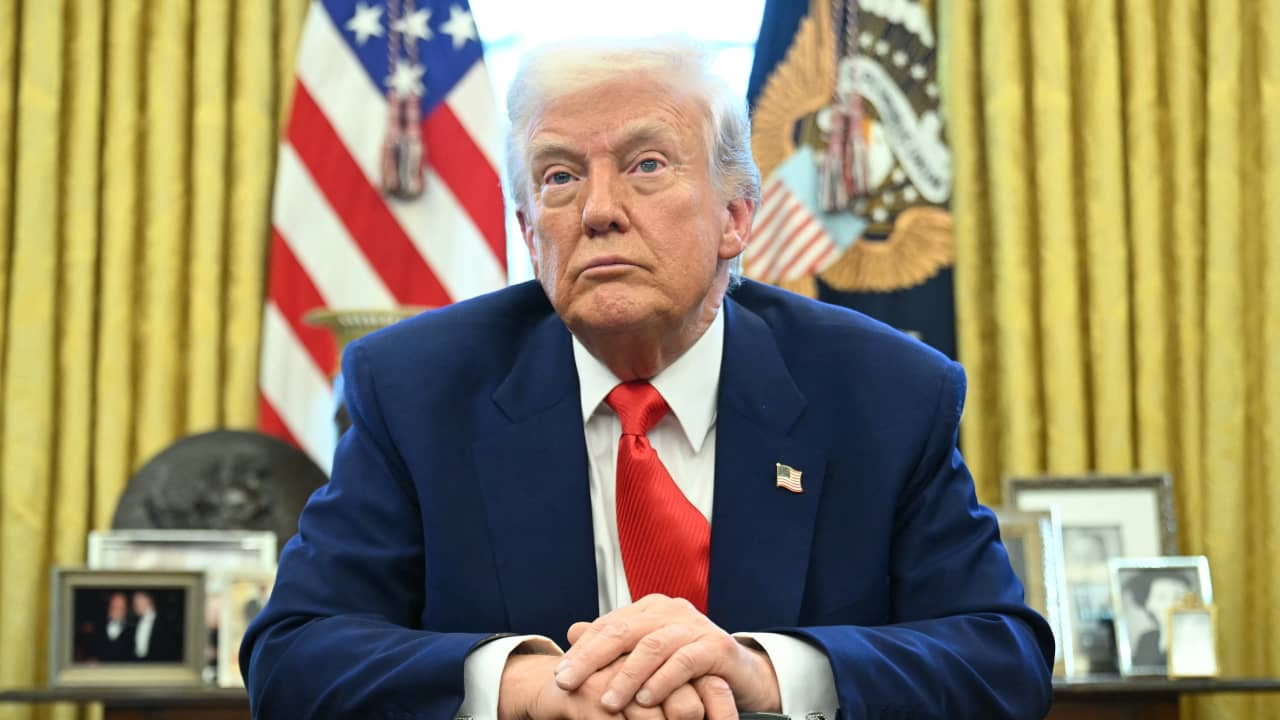 تغطية شبكة CNN العربية للأحداث العالمية في مايو 2025 صورة من شبكة CNN العربية توضح تغطية إخبارية في مايو 2025