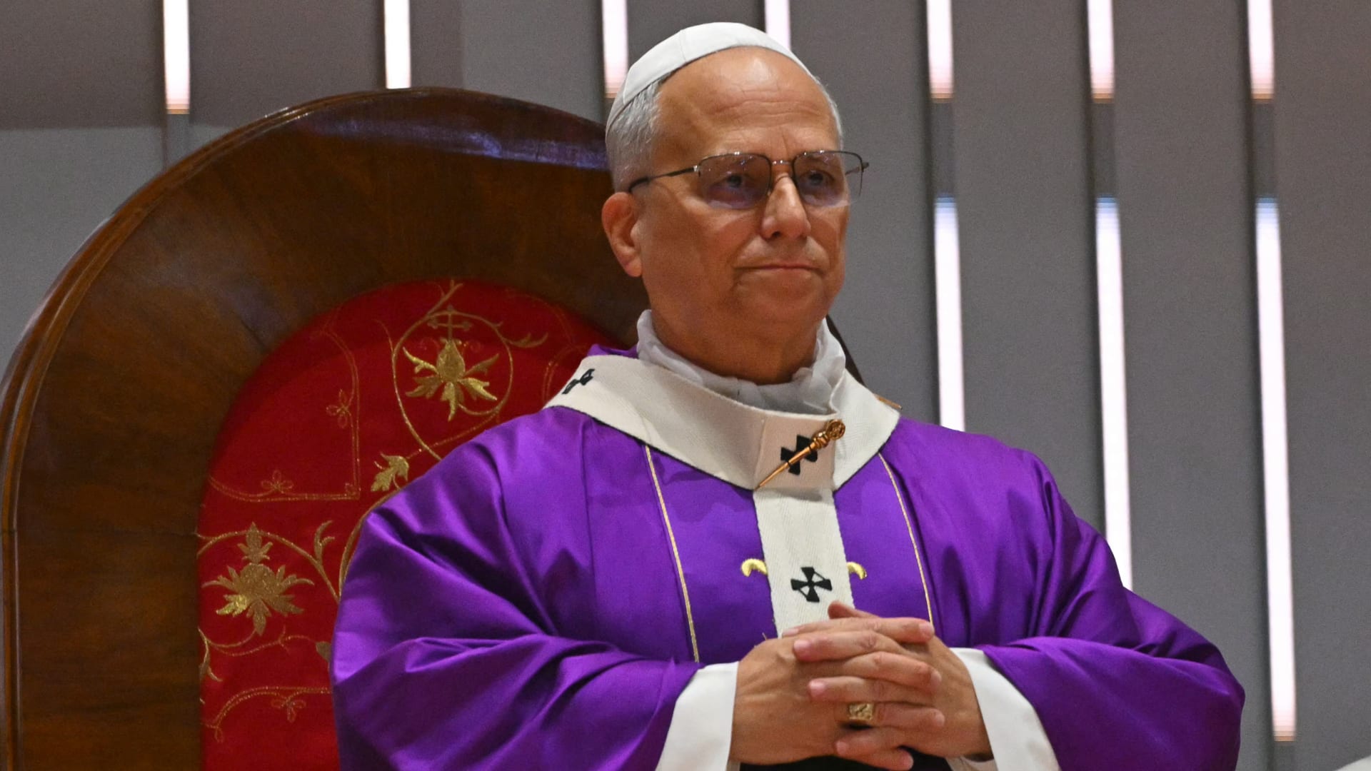 بابا الفاتيكان ينتقد خطة ترامب للسلام في أوكرانيا.. ماذا قال؟