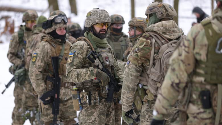 بريطانيا تحذر من محاولة تنصيب قيادة موالية لبوتين في أوكرانيا