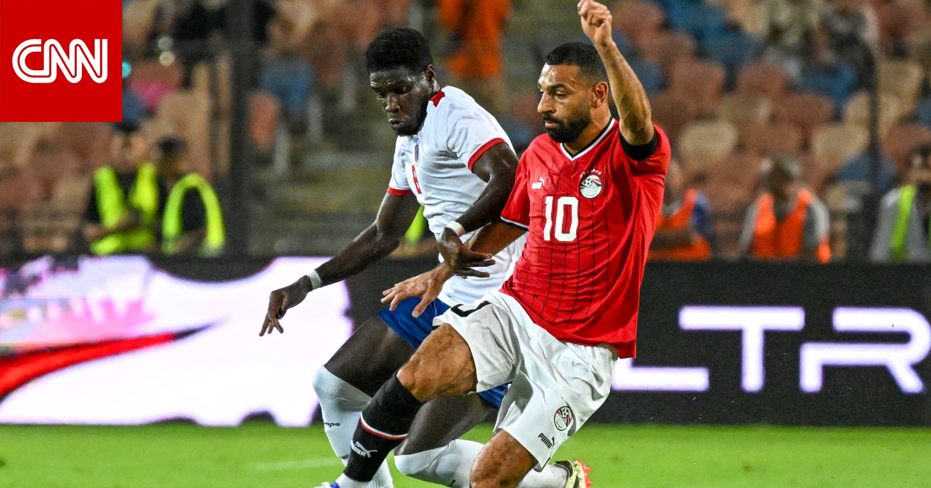 ماذا فعل لاعبو منتخب سيراليون مع محمد صلاح بعد مباراة مصر؟