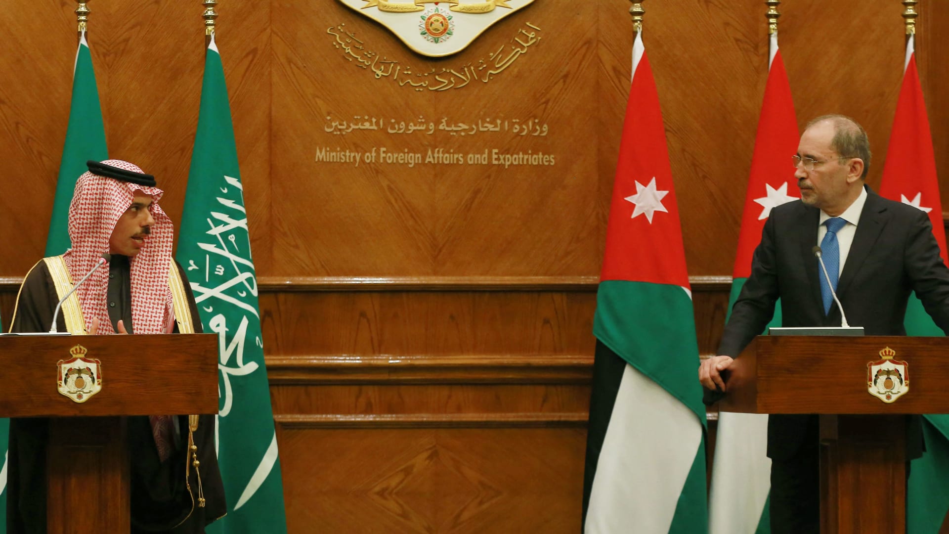 وزير خارجية الأردن يكشف موقف عمّان من خطوات السعودية في اليمن