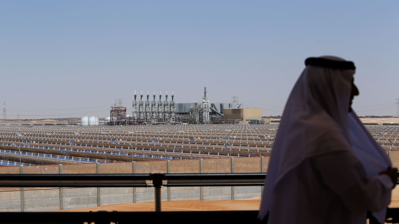 الإمارات وأمريكا توقعان "ِشراكة استراتيجية" بـ100 مليار دولار للاستثمار في الطاقة النظيفة