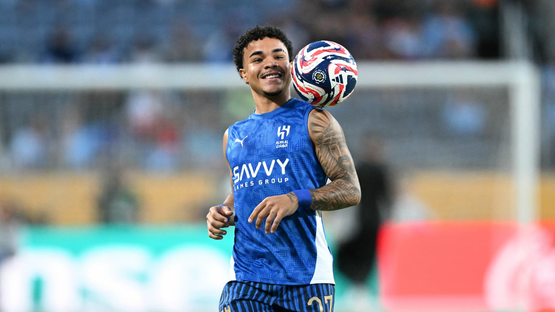 الهلال السعودي يعلن إعارة كايو سيزار إلى نادٍ برازيلي.. ويوجه رسالة له