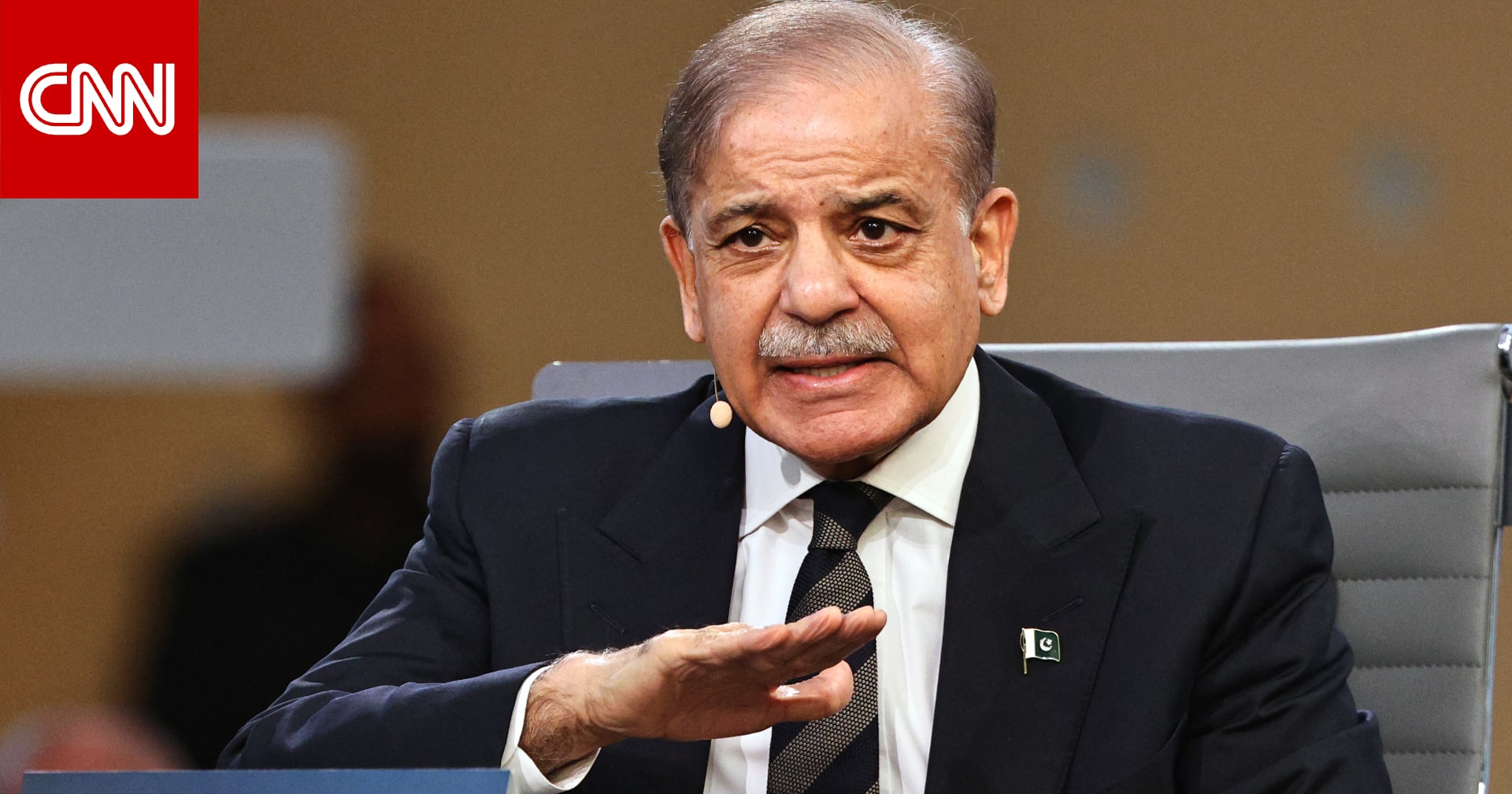 رئيس وزراء باكستان يدين هجمات إسرائيل على إيران في اتصال مع بزشكيان