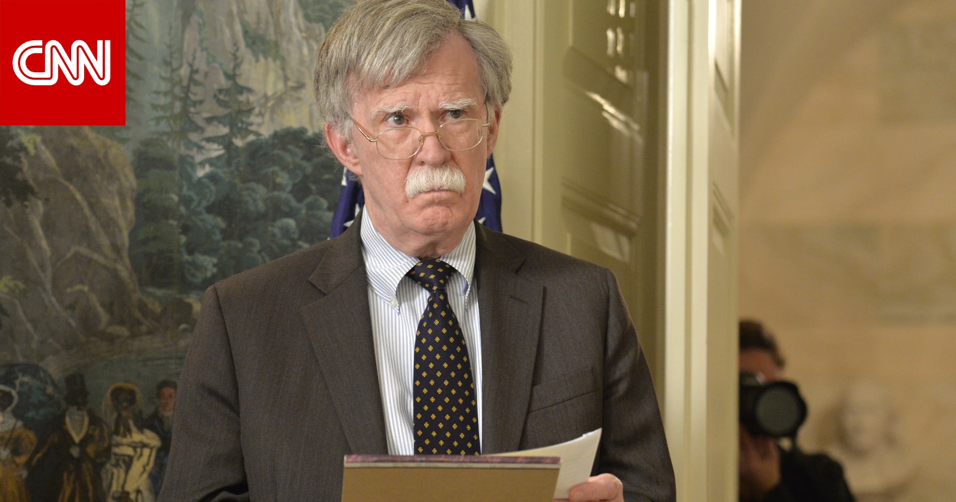 مستشار ترامب السابق يكشف لـCNN خطة لخلع مادورو بولاية ترامب الأولى وسبب عدم تنفيذها