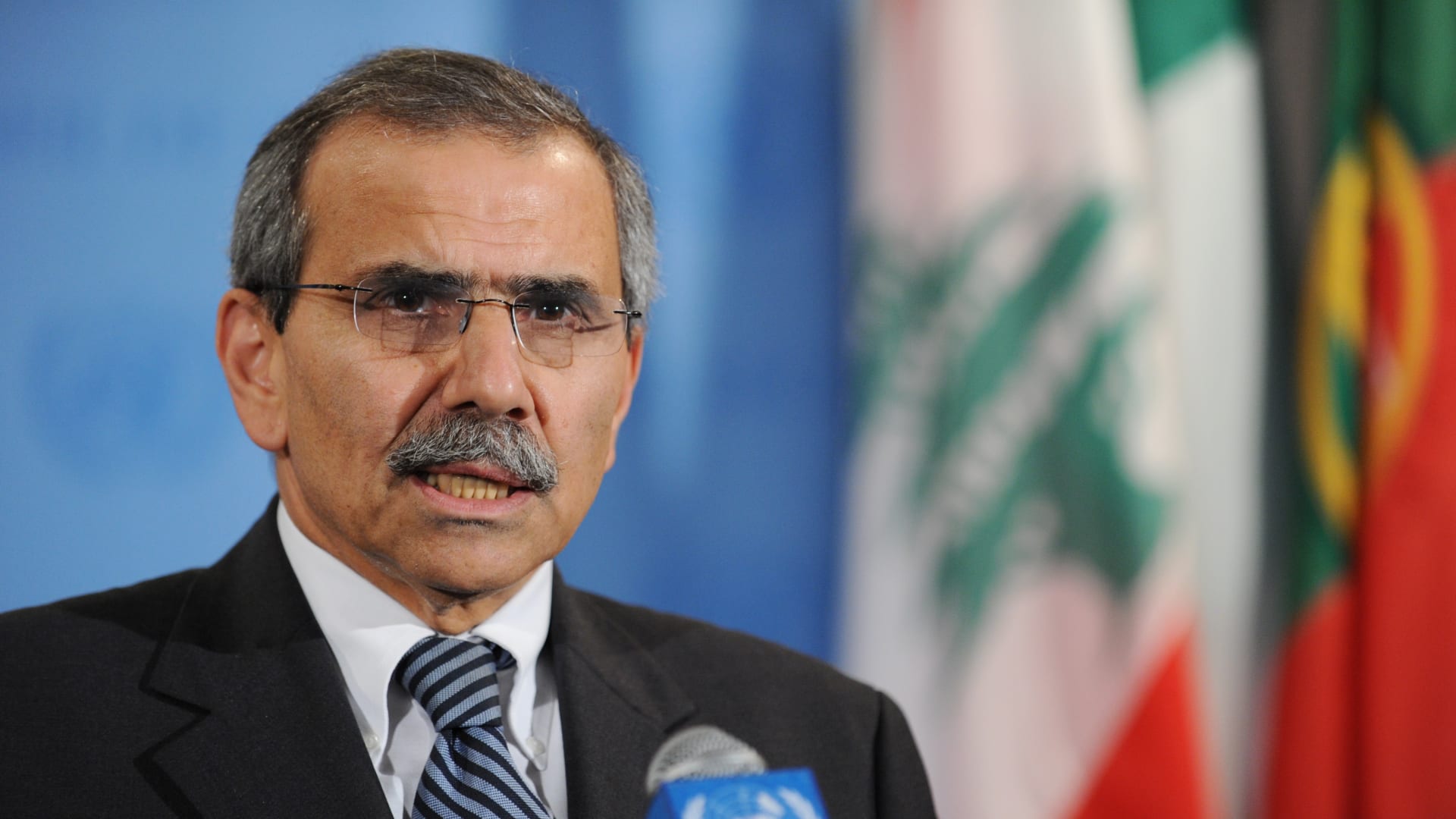 "دعا للتوقف عن سياسات الاستقواء".. سعد الحريري يعلق على تسمية نوّاف سلام لرئاسة حكومة لبنان