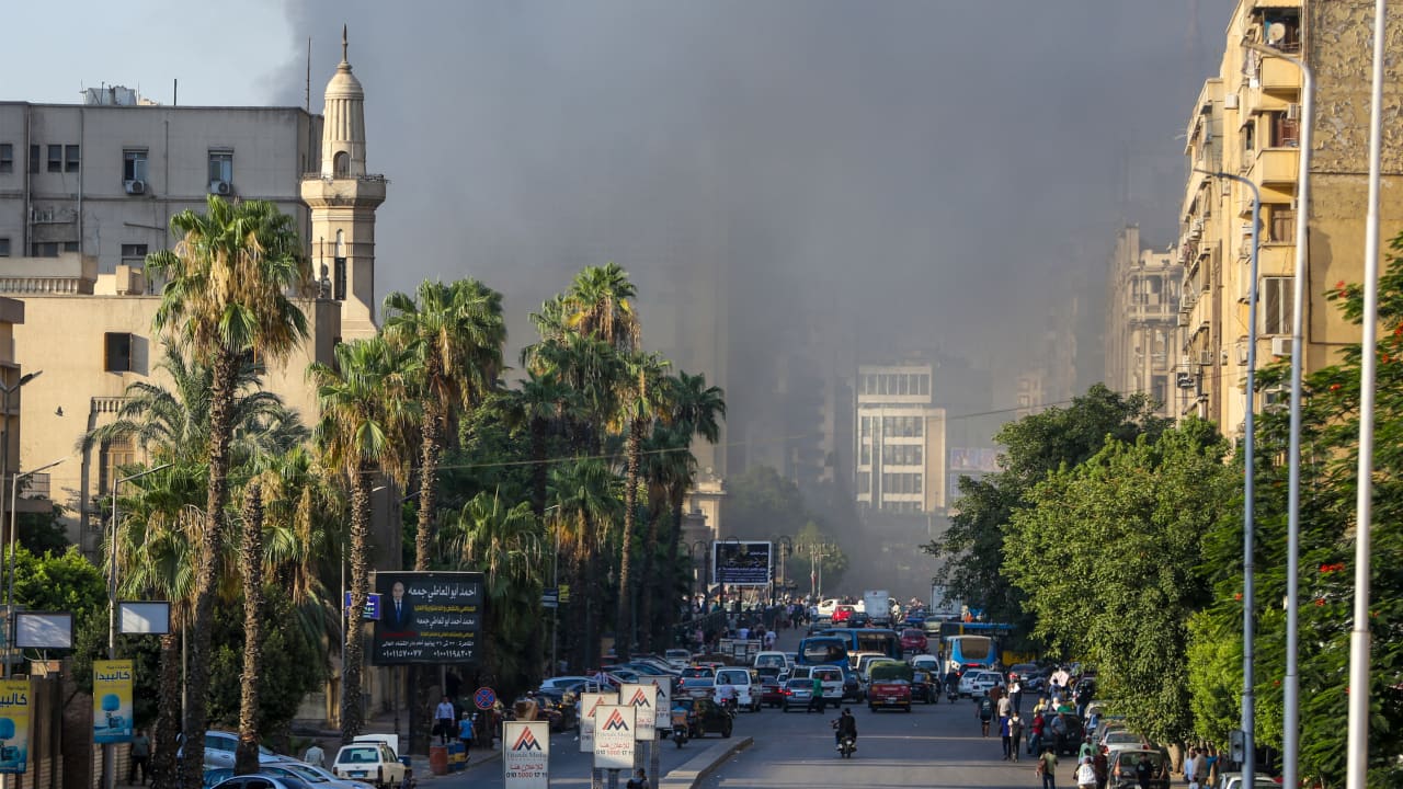 مصر: بالصور.. حريق سنترال رمسيس إليكم التفاصيل الكاملة وآخر التطورات