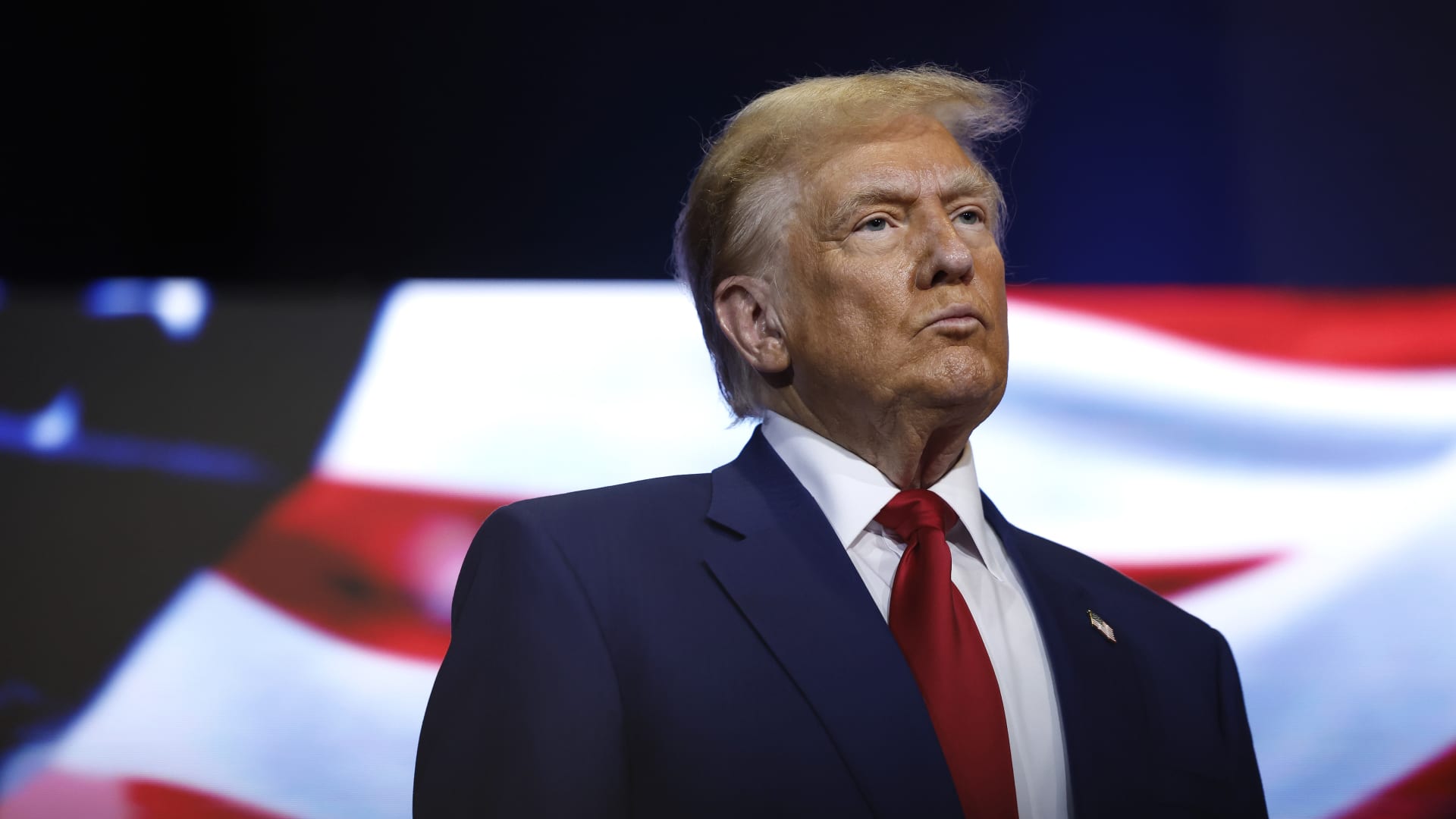 ترامب يحدد موعد لقائه مع الرئيس الكولومبي في البيت الأبيض