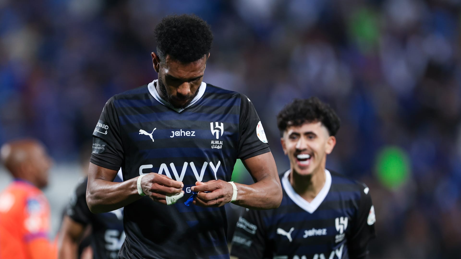 أول تعليق من البليهي بعد احتفاله الجدلي بهدفه بشعار الهلال