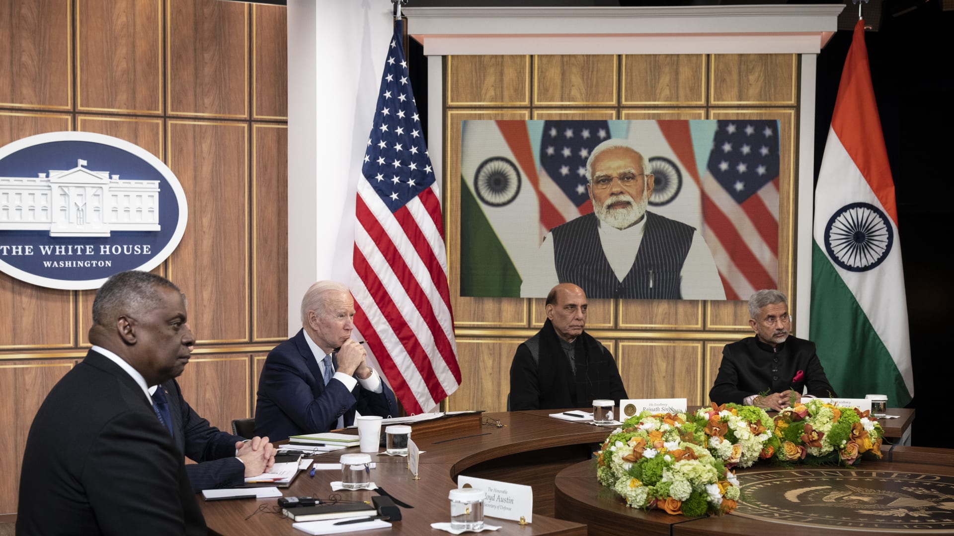 "صراحة" بايدن في حديثه مع رئيس وزراء الهند لم تغير موقفه من شراء النفط الروسي