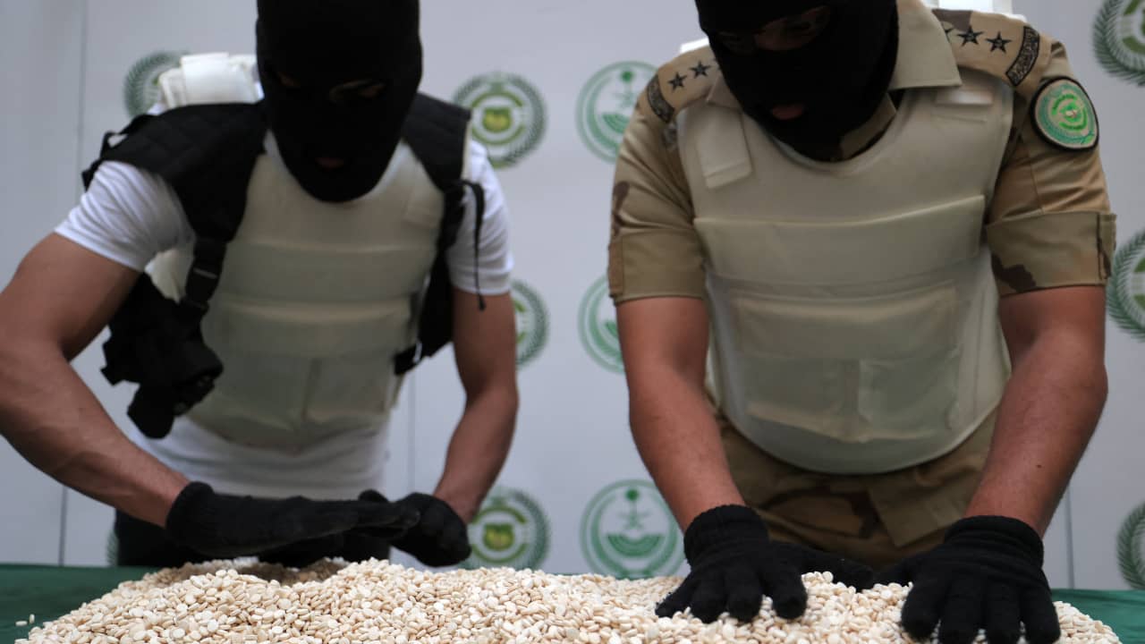 السعودية.. إعلان إحباط محاولتين لتهريب 8763 كيلوغرامات من "الشبو" المخدر