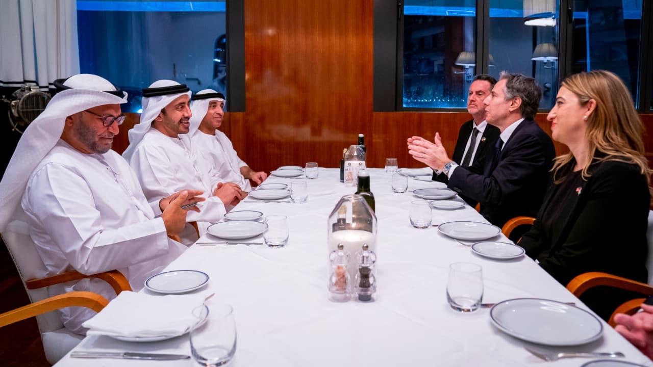 جانب من لقاء وزير الخارجية الإماراتي الشيخ عبدالله بن زايد، ونظيره الأمريكي أنتوني بلينكن