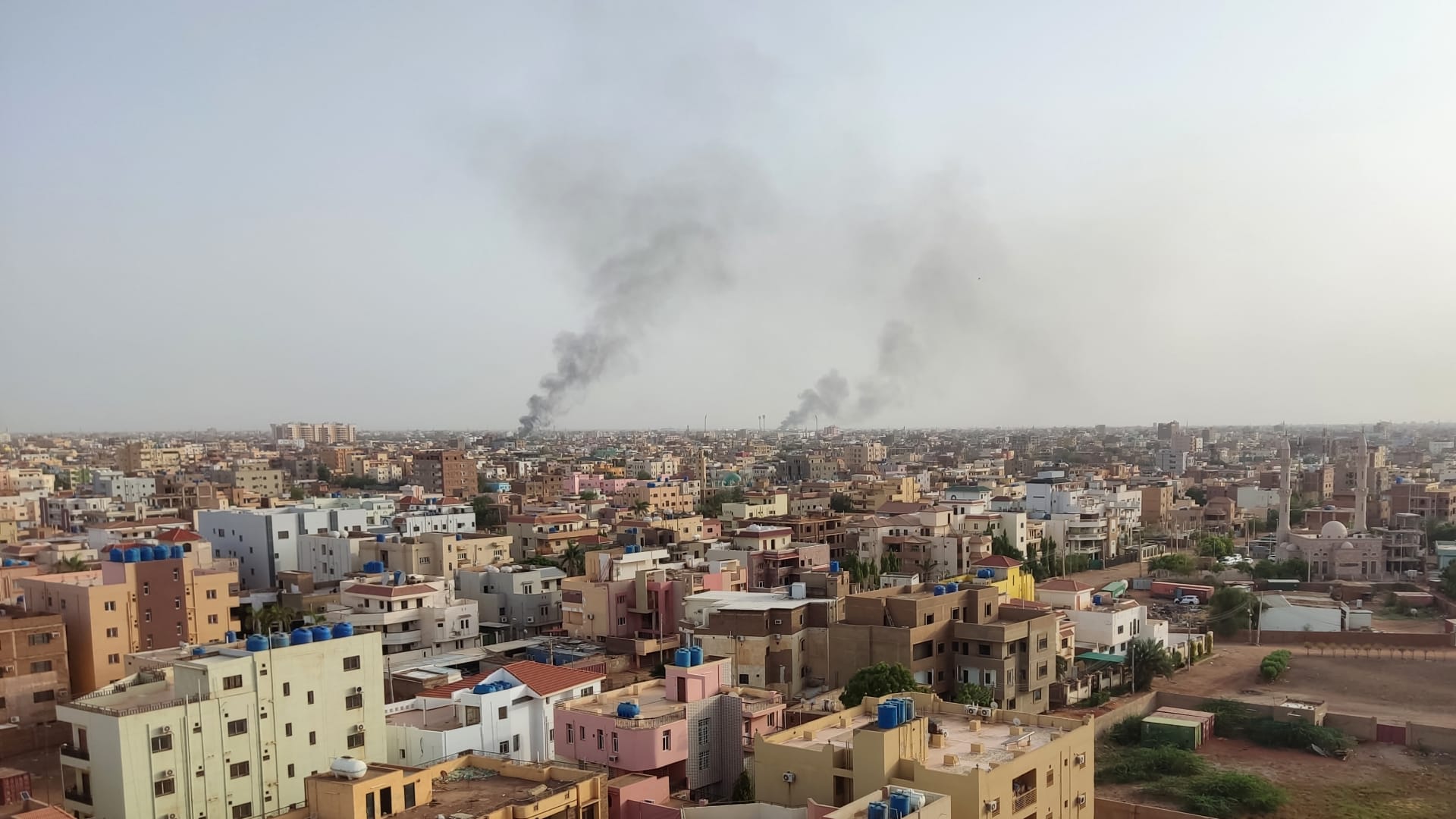فشل وقف إطلاق النار واستمرار القتال العنيف في السودان