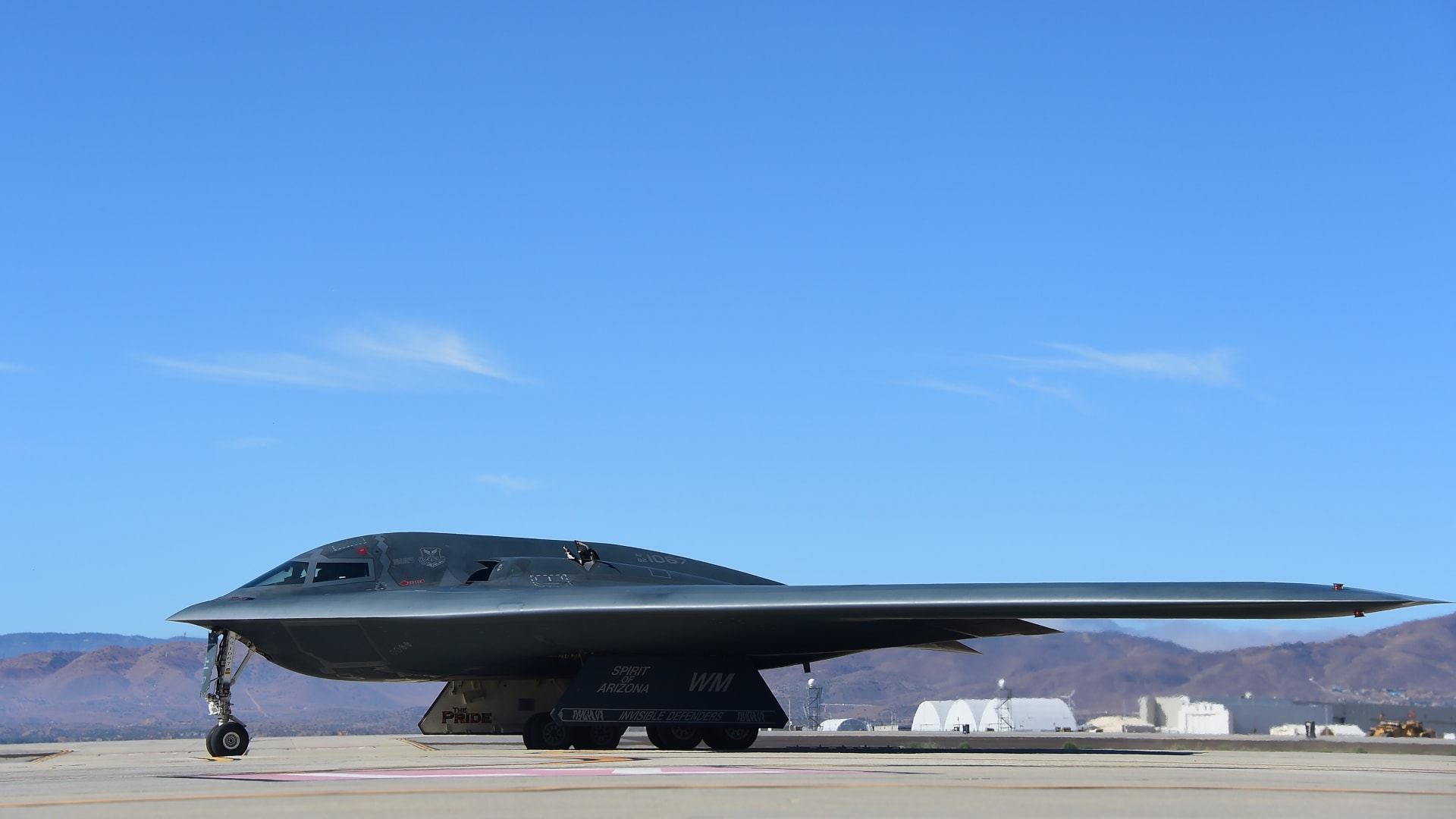 طيارو القاذفات B-2 "الشبح" يروون لـCNN كواليس عملياتهم: "تختبر حدود التحمل البشري"