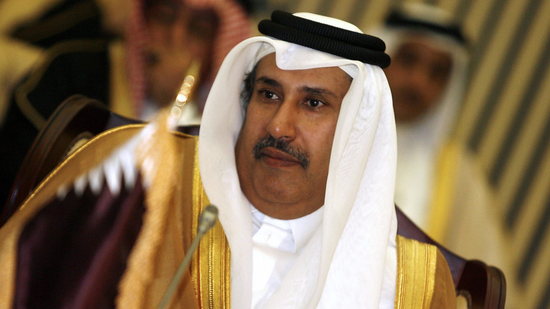 قبل الضربة الإسرائيلية بإيران بساعات.. تدوينة لرئيس وزراء قطر الأسبق حمد بن جاسم تثير تفاعلا